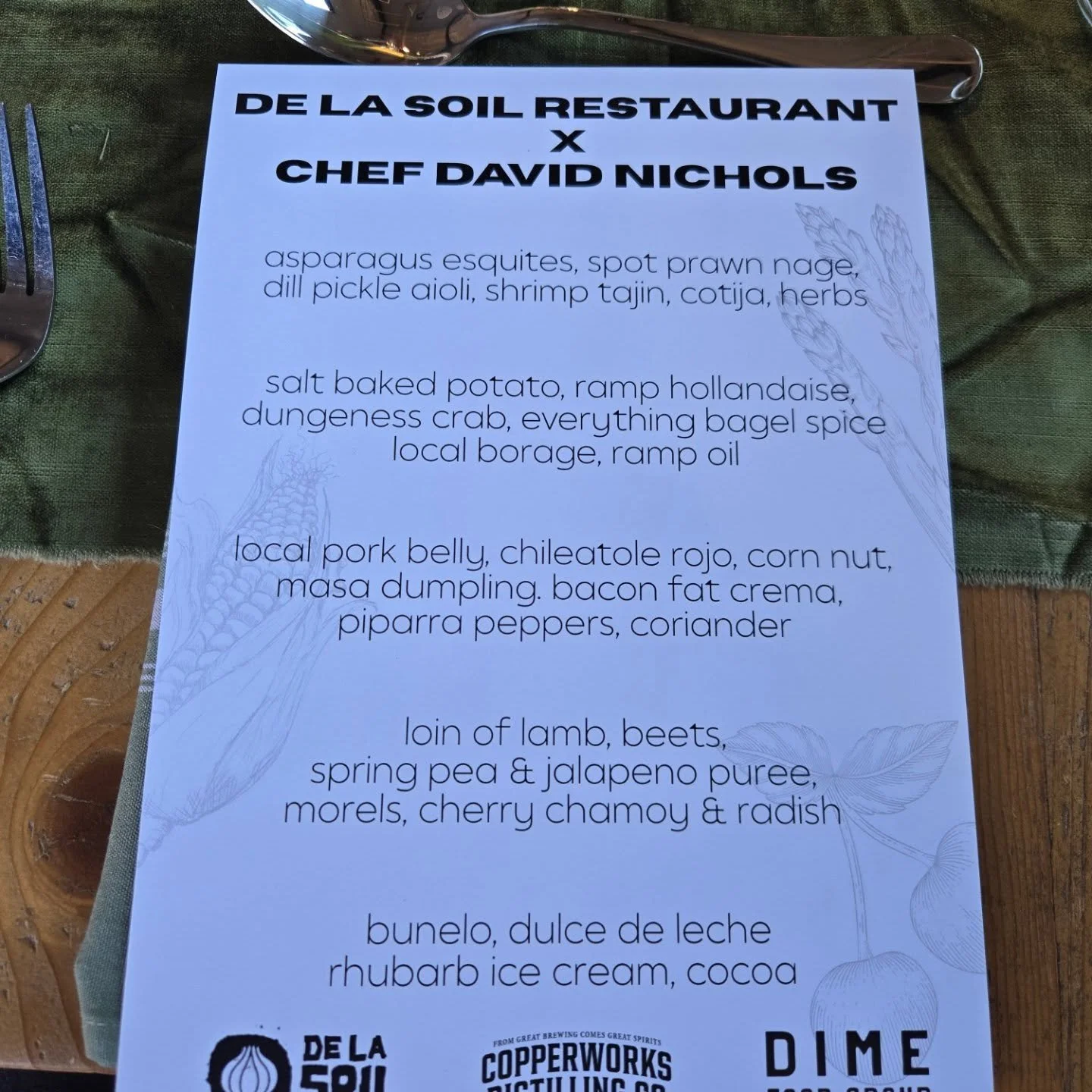 Tonight marked the last @delasoilrestaurant Dinner With Friends, this time with Chef David Nichols @chefdnix and it was such a good display of Washington food.

The (off menu) scallop crudo was bright with a nice pickly flavor and good texture.

I le