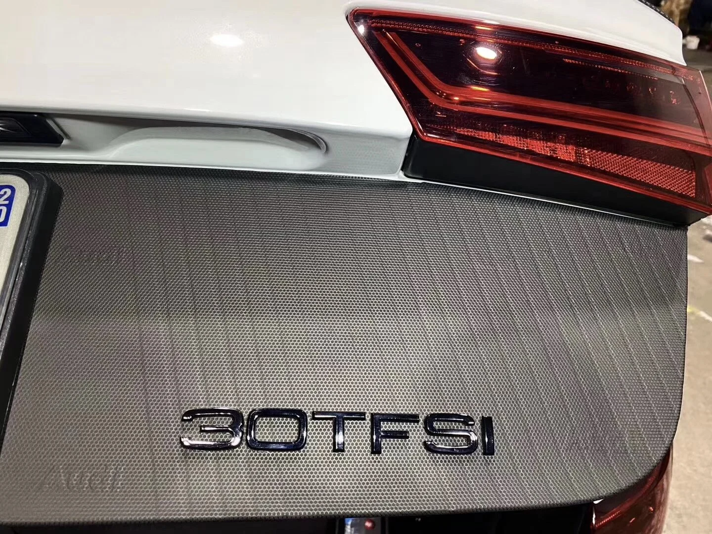 Audi S6 Embroidered Effect Wrap