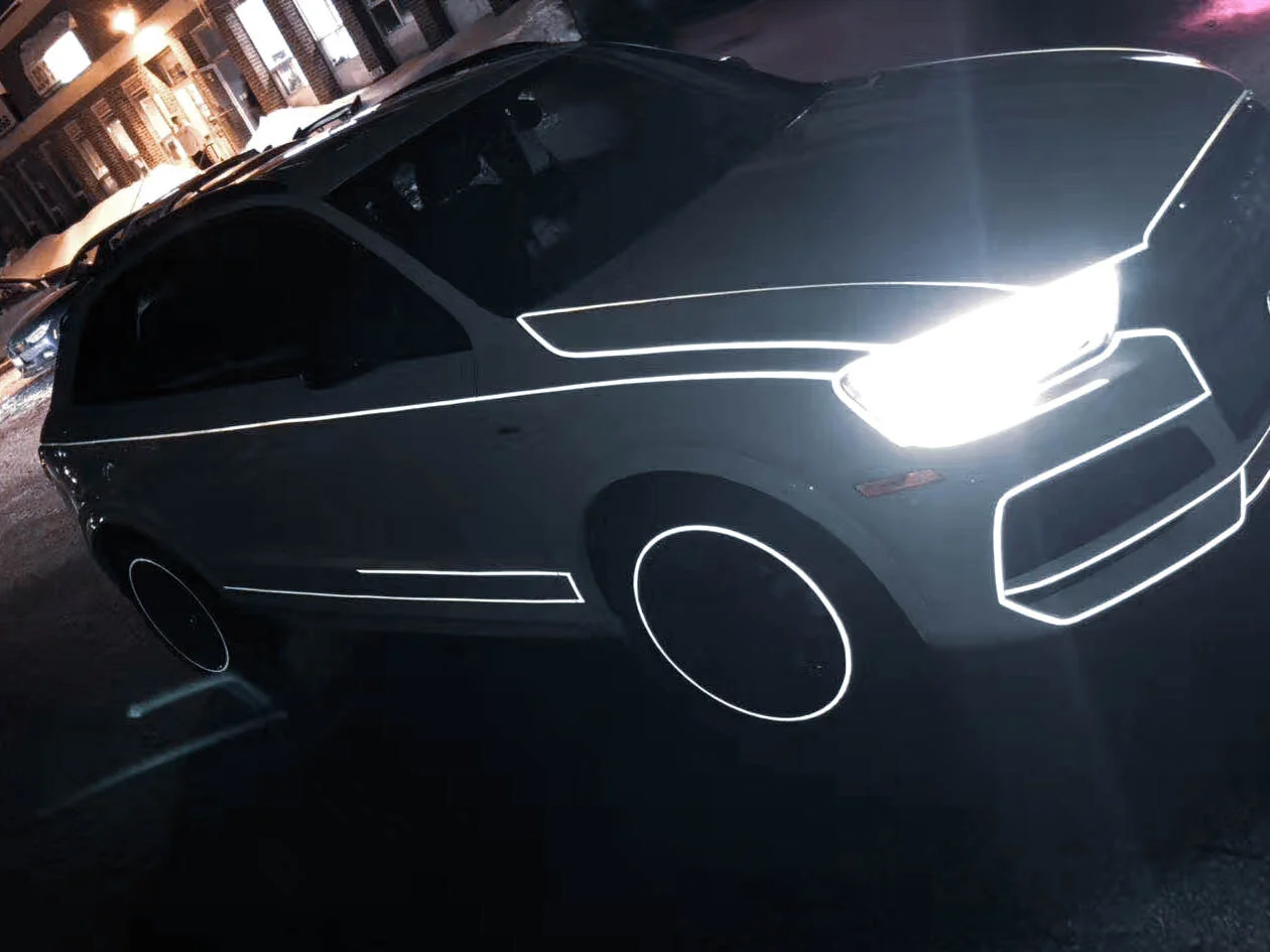 Audi Q5 Reflective Stripe Wrap