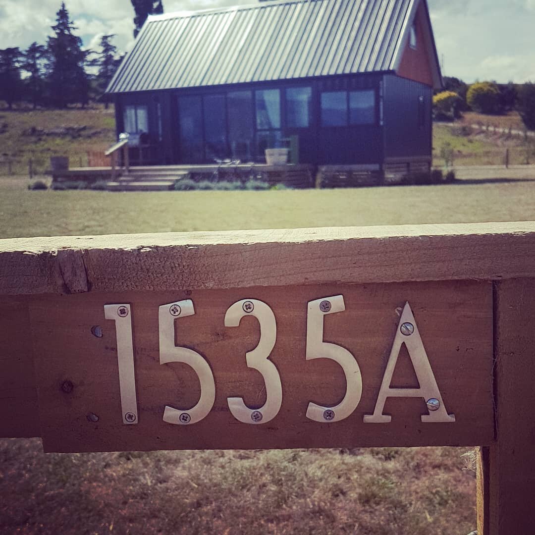 New gate numbers so you can find us!
Only 2hrs drive from Wanaka, Dunedin, Invercargill and  Queenstown.
1535A Teviot Rd. Millers Flat.

Weekend and couples escape packages coming soon.

#centralotagonz 
#cluthagoldtrail 
#voyagercabins
#millersflat
