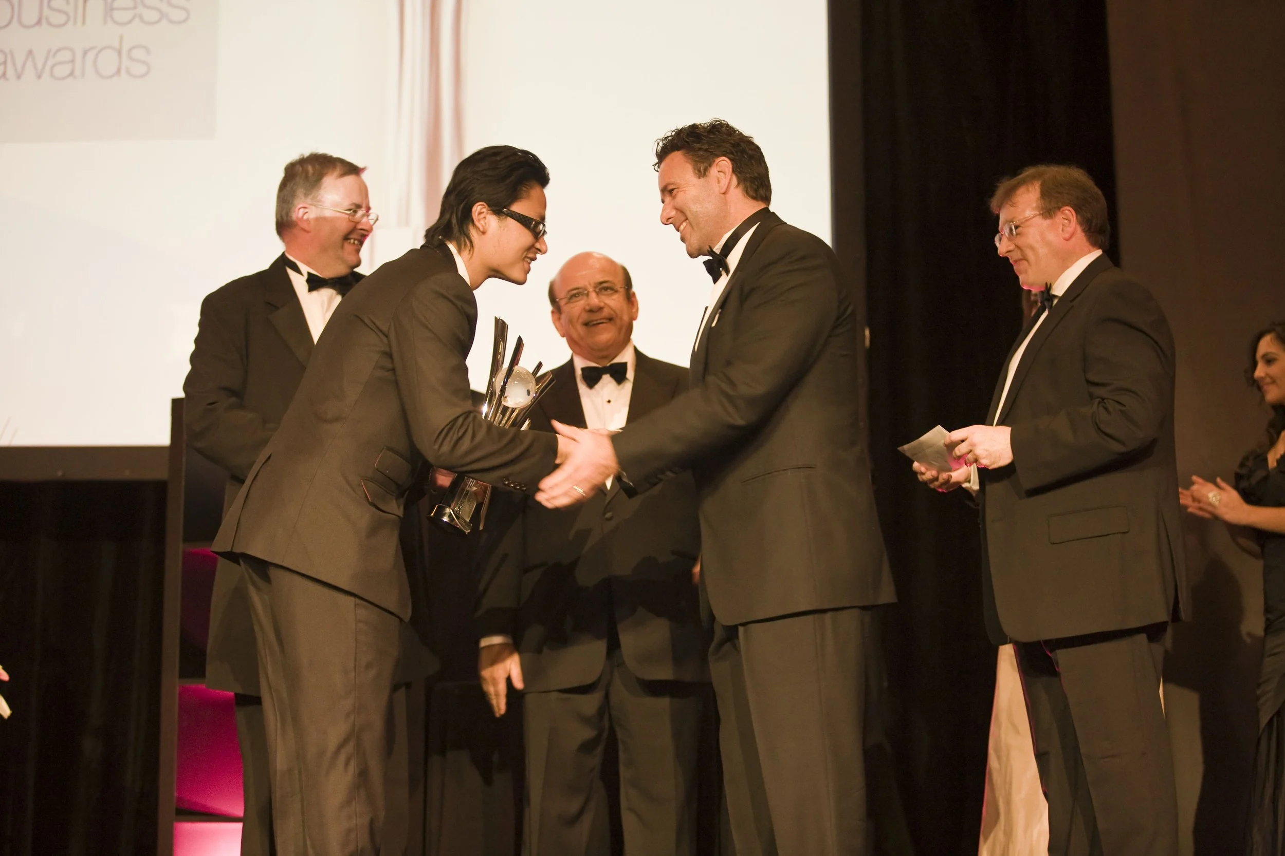 Ethnic Bus Awards 08-302.jpg