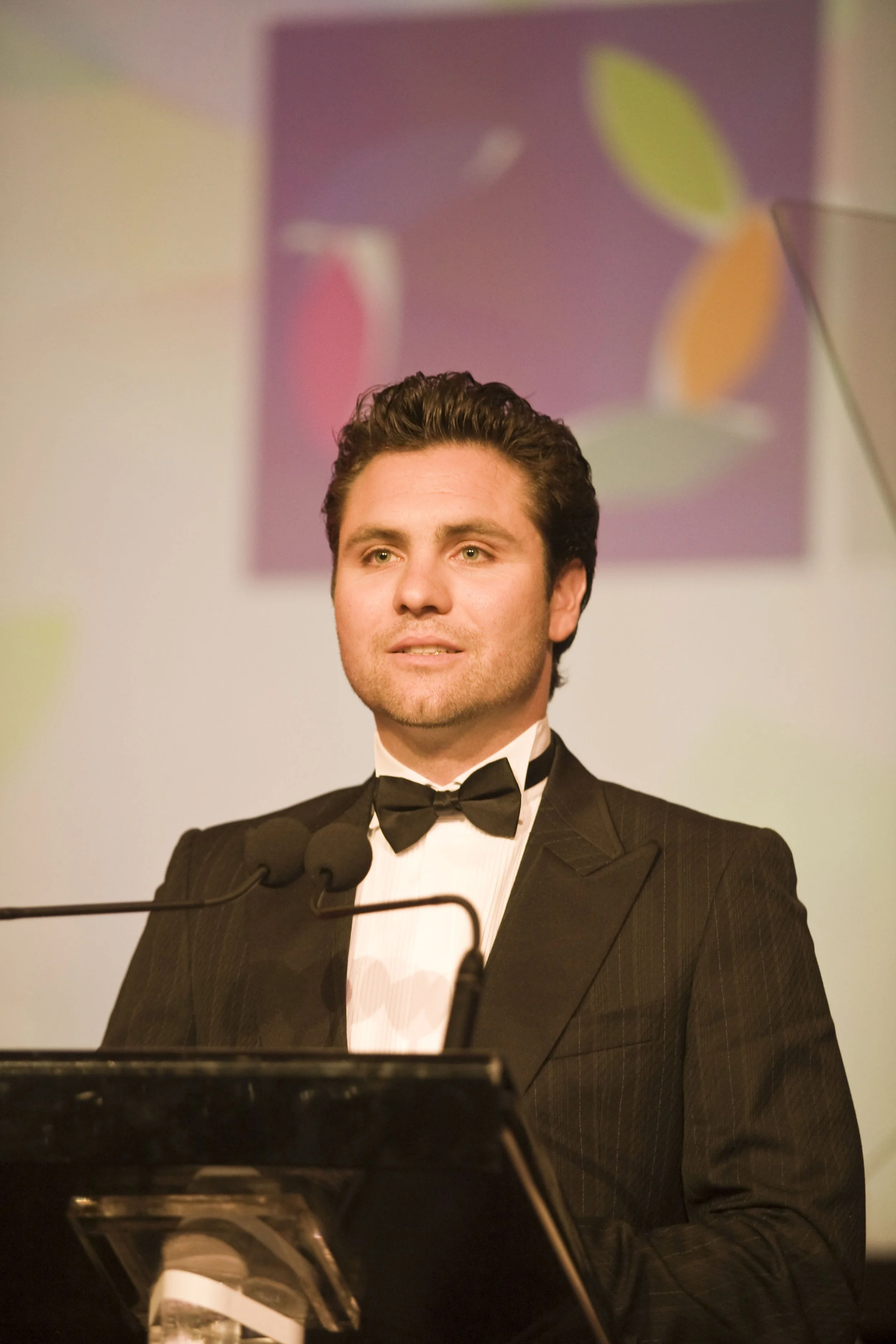 Ethnic Bus Awards 08-312.jpg