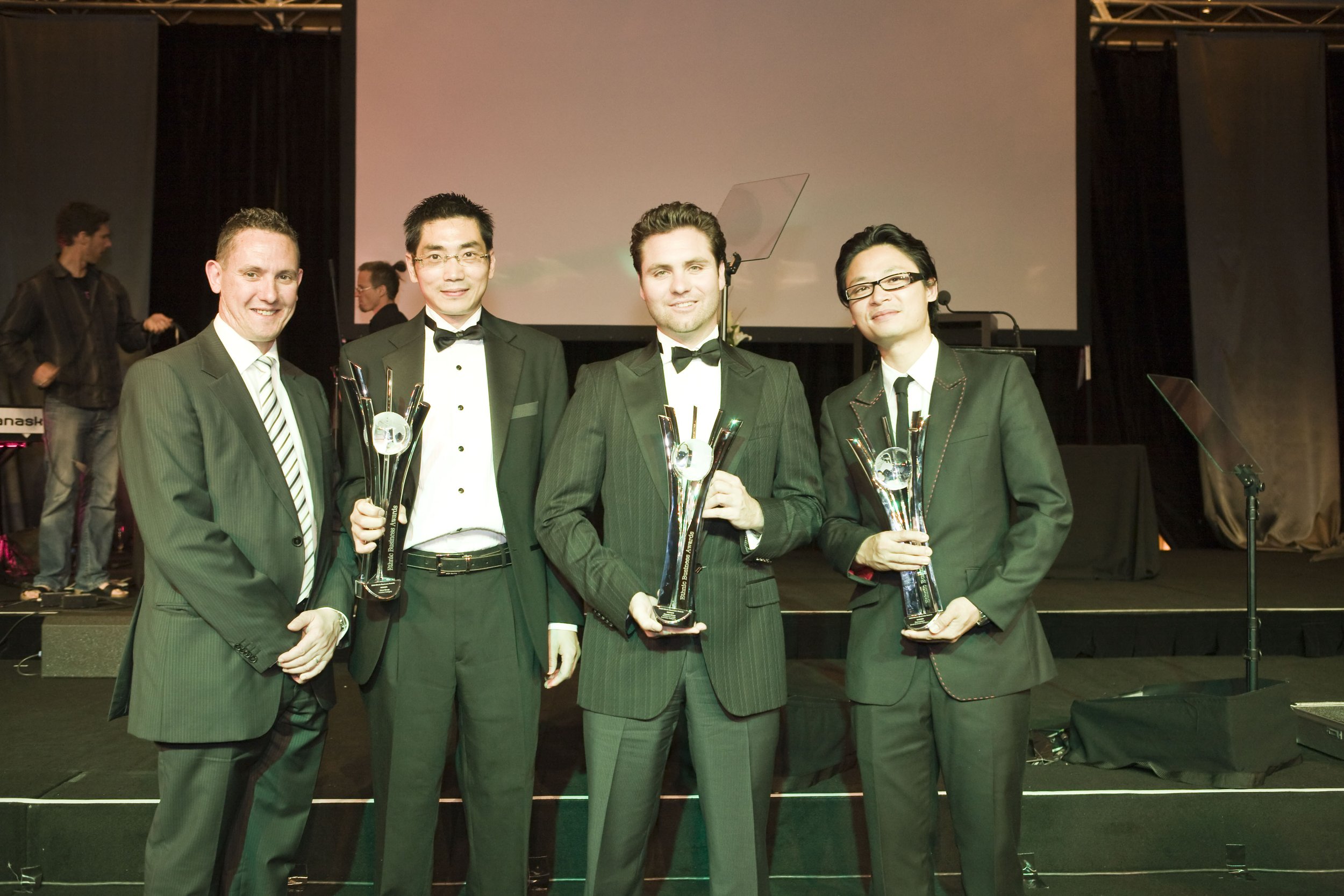 Ethnic Bus Awards 08-365.jpg