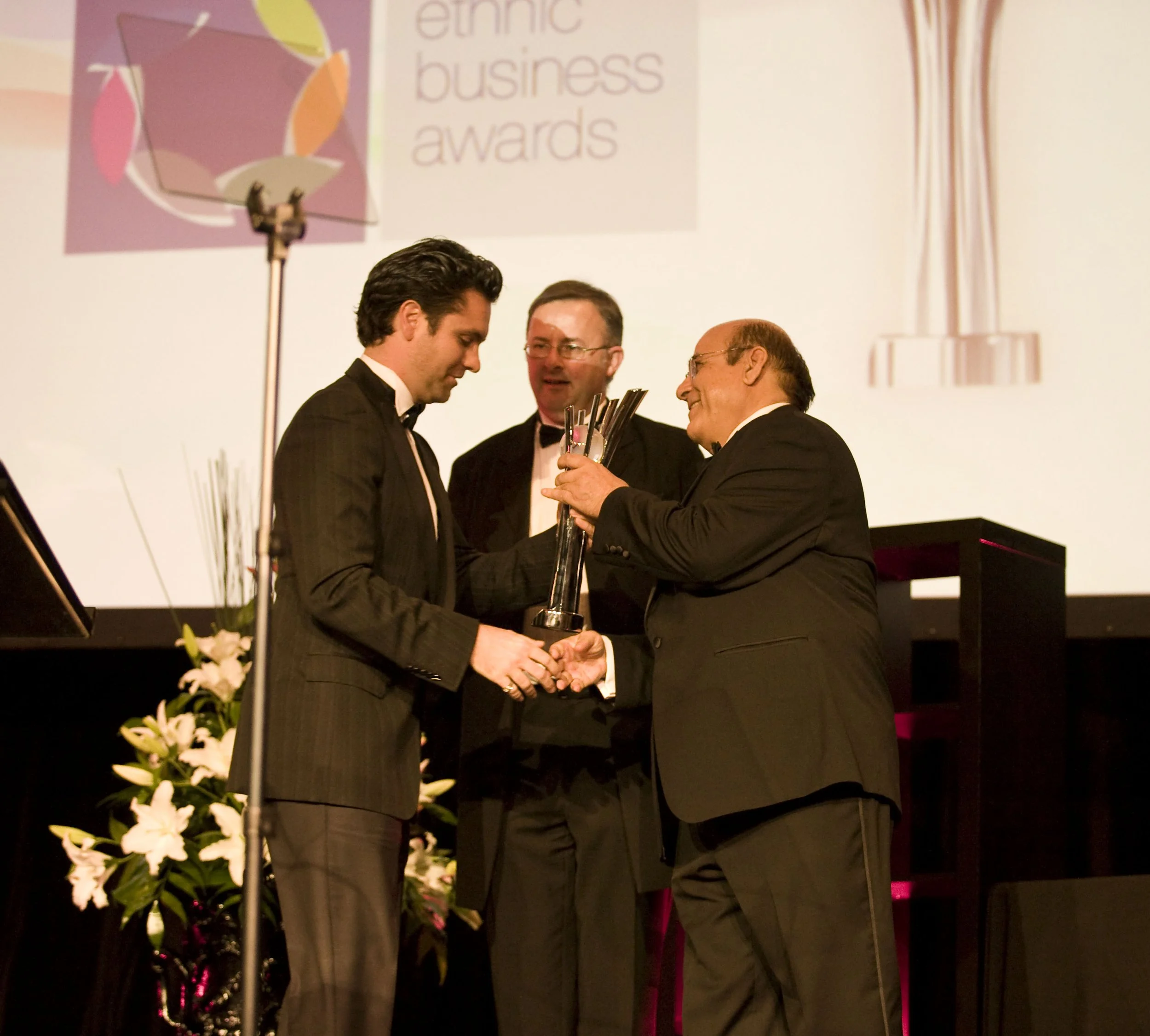 Ethnic Bus Awards 08-310.jpg