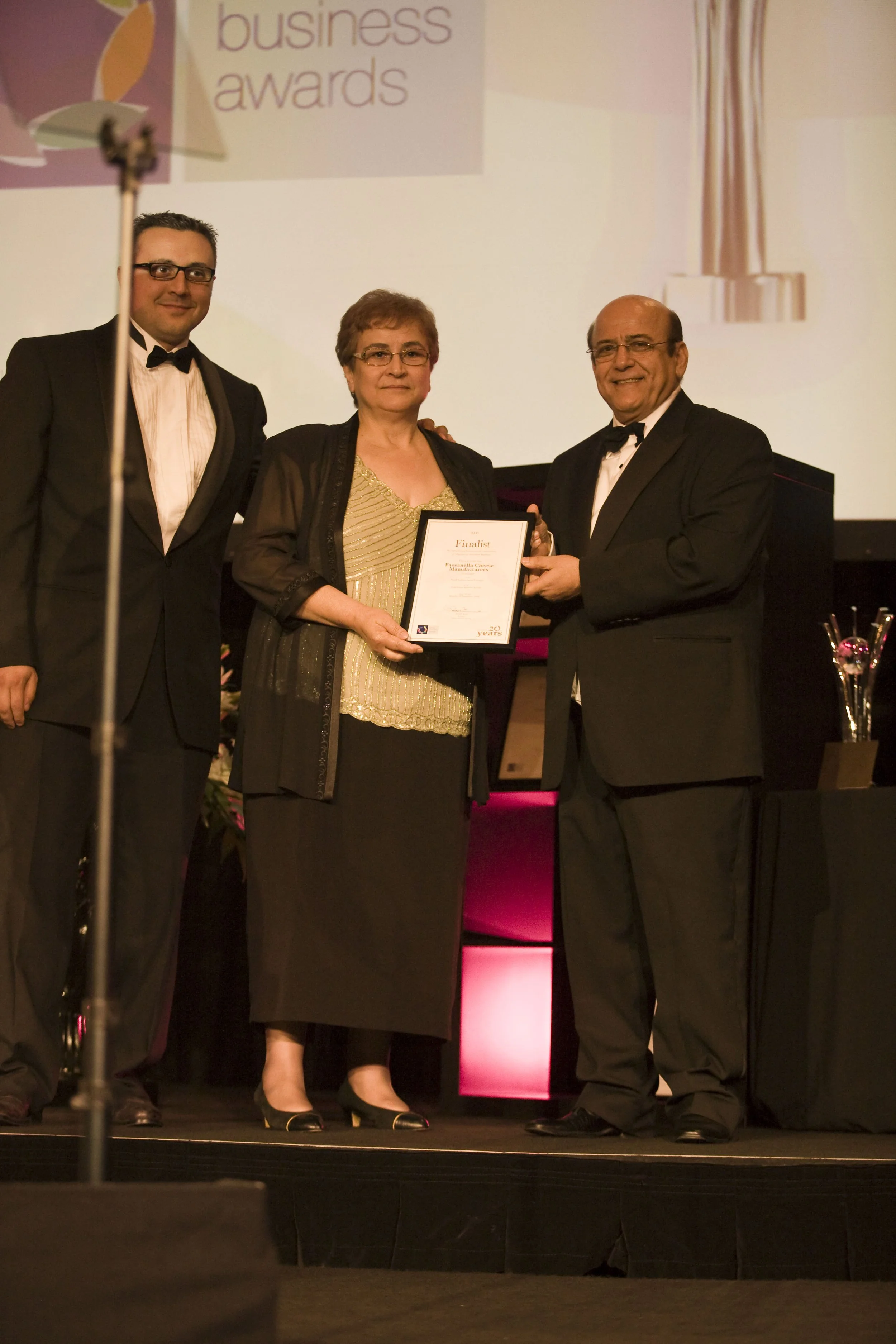 Ethnic Bus Awards 08-192.jpg