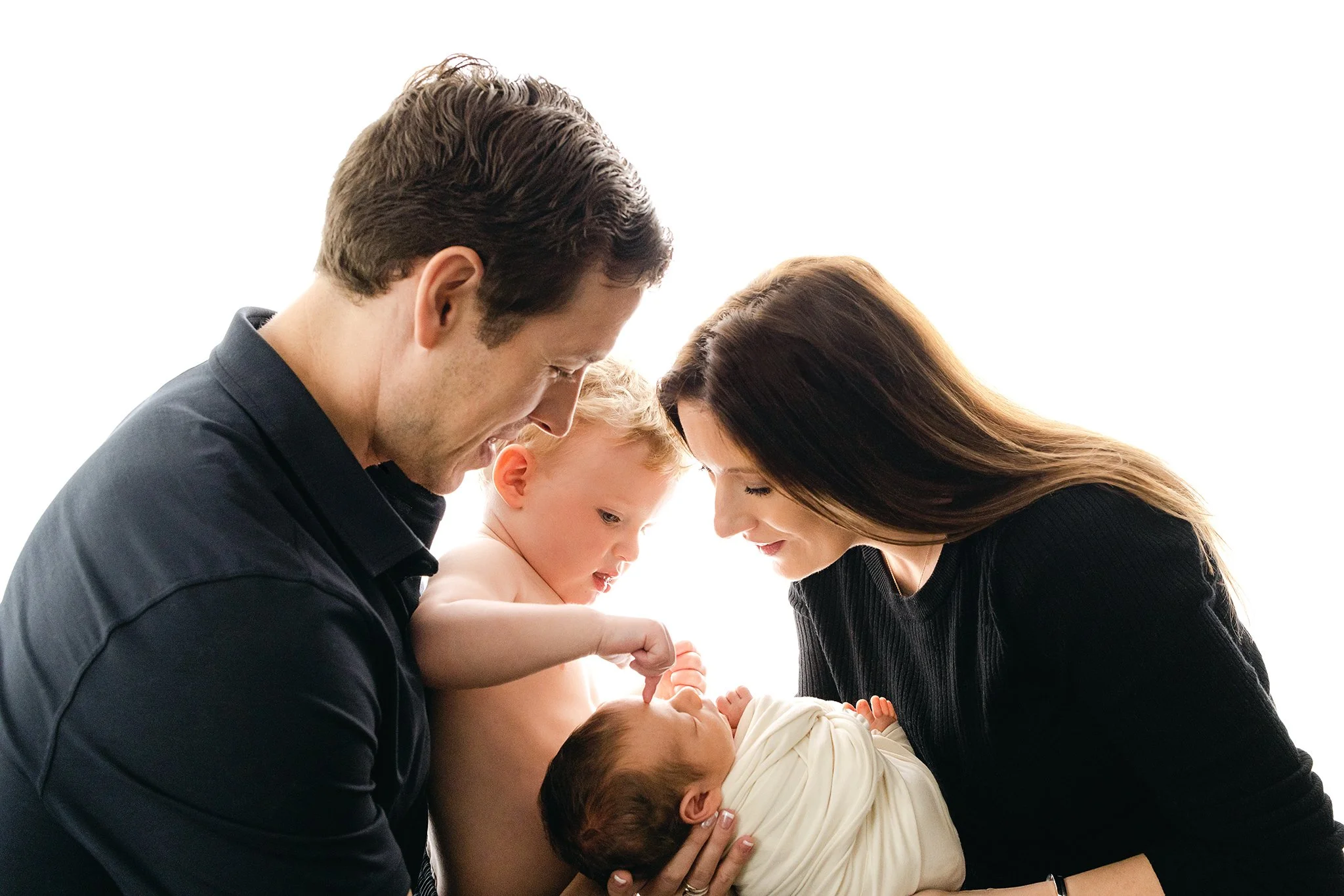 Toronto, ON Photographer/ Why Book Newborn Photography Session