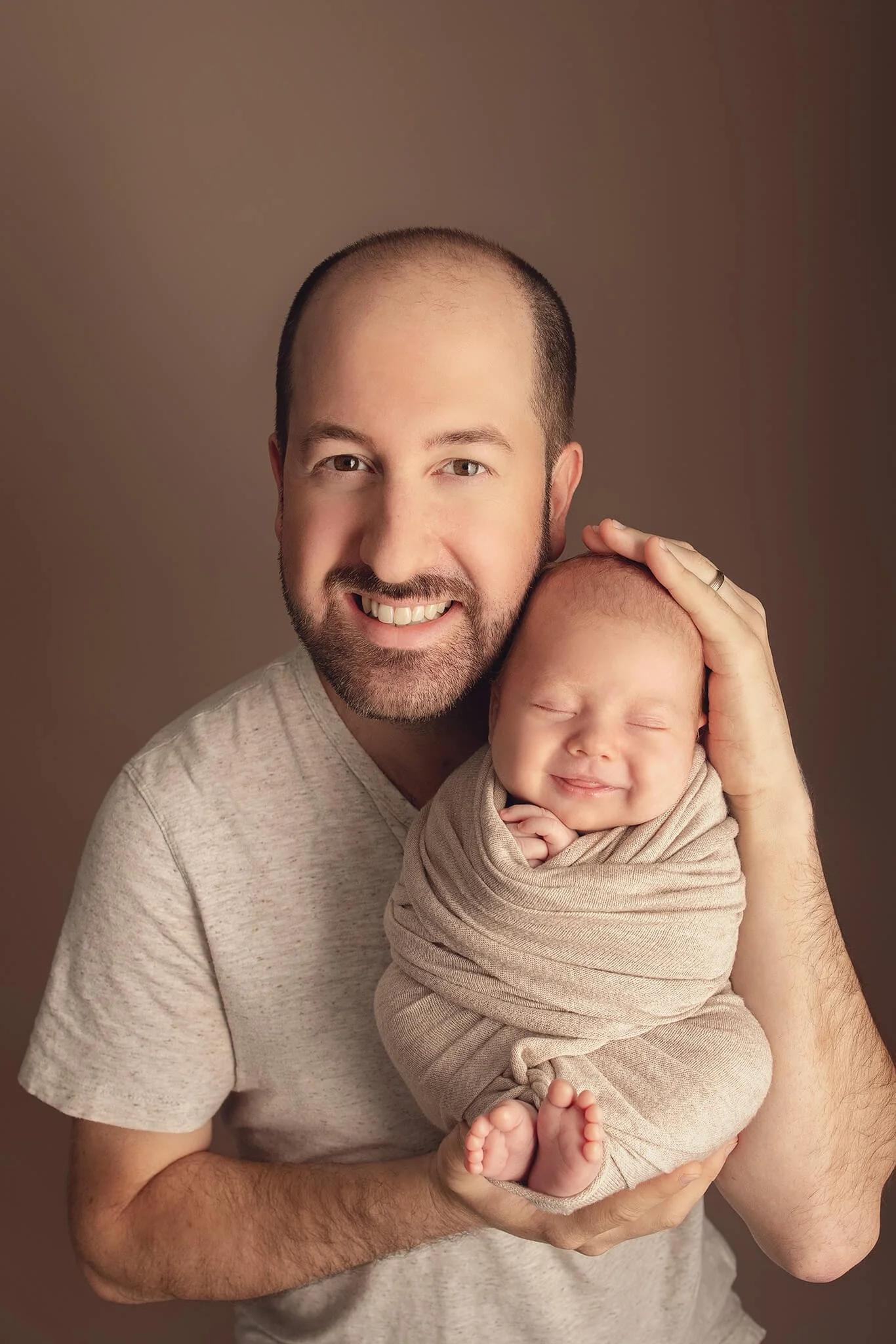 newborn photography near me, markham newborn photographer, in home newborn photography Toronto