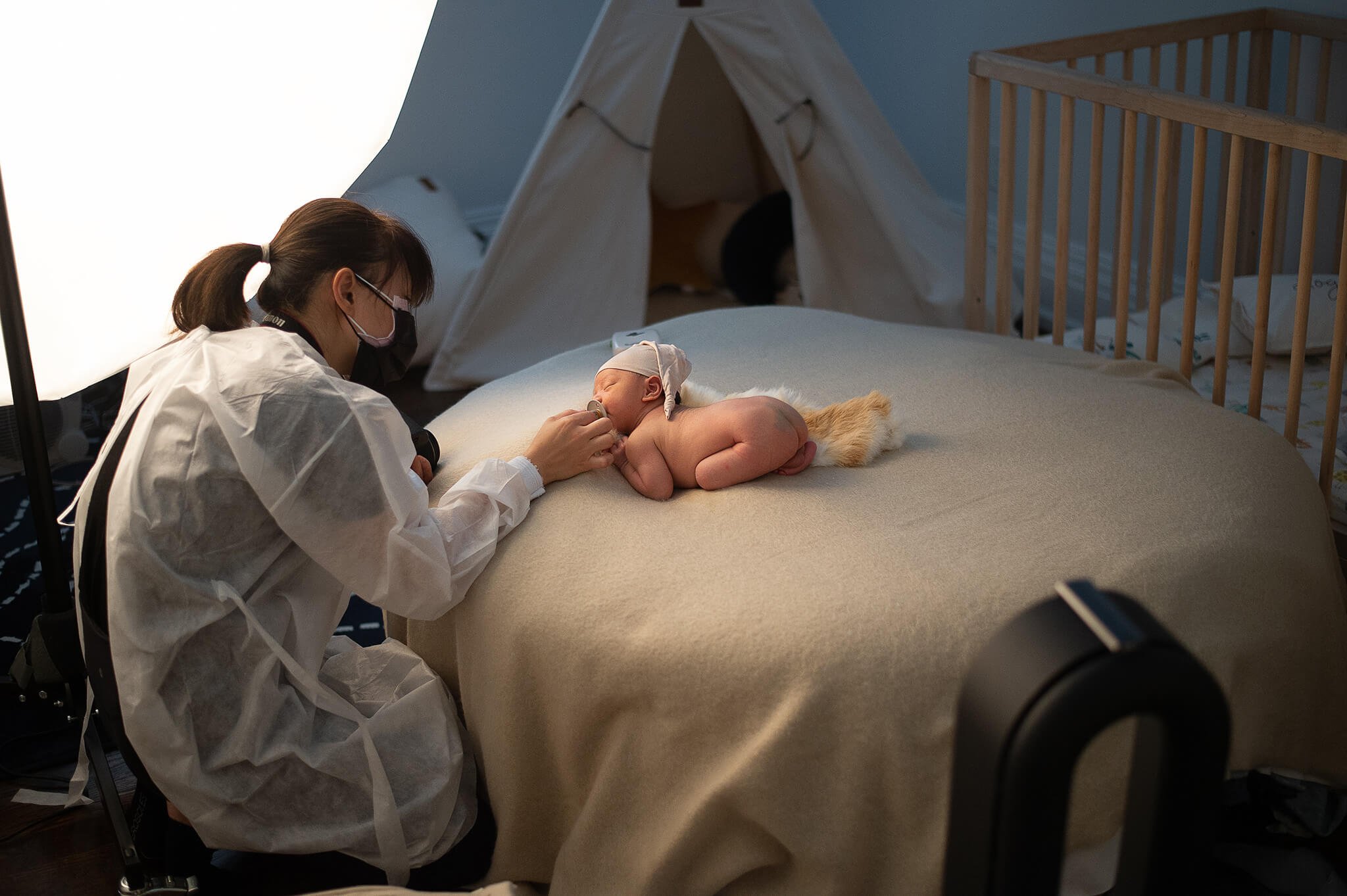 in home newborn photography, professional newborn photos Toronto