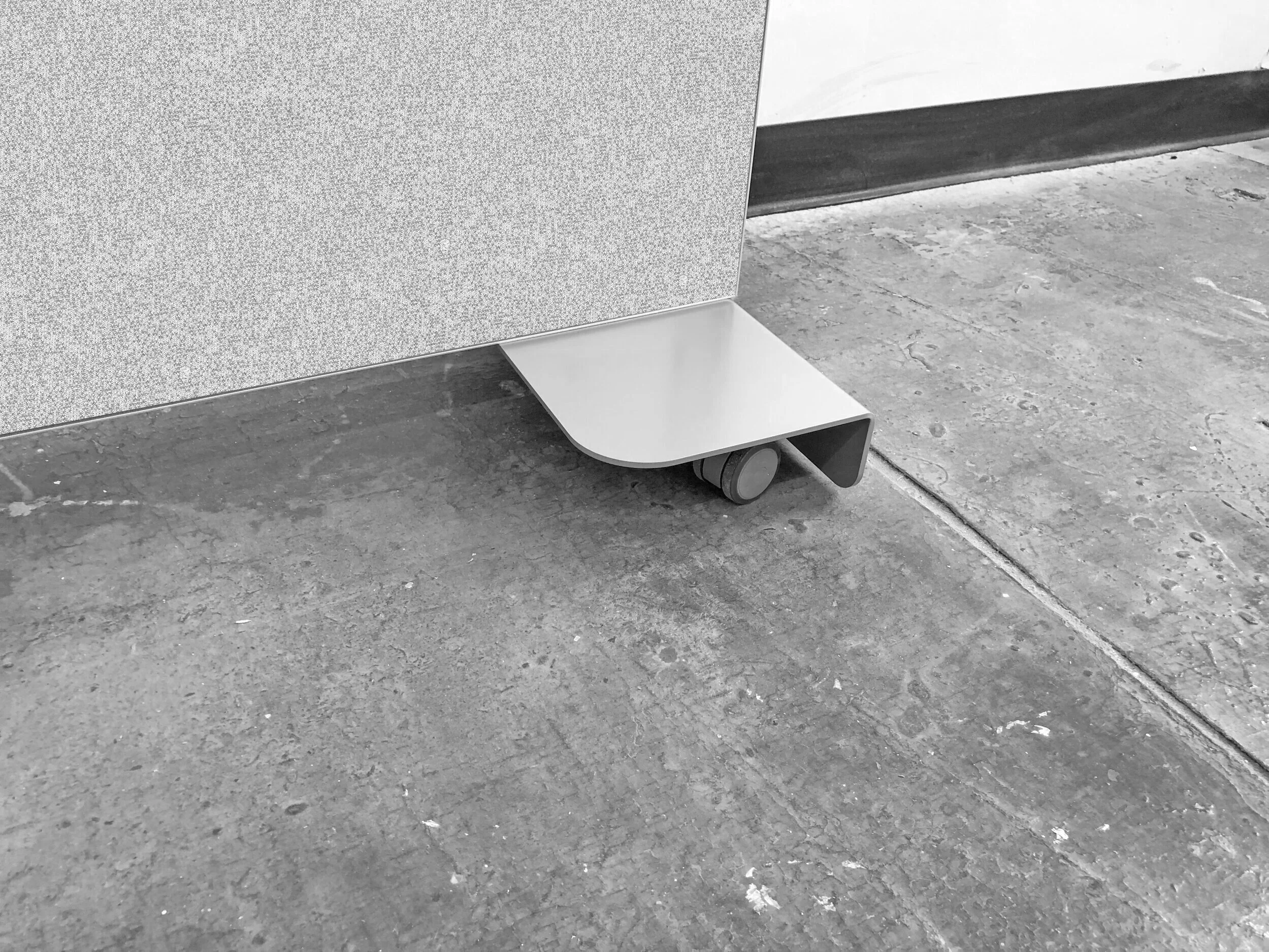 Half_Square_Casters_02.jpg