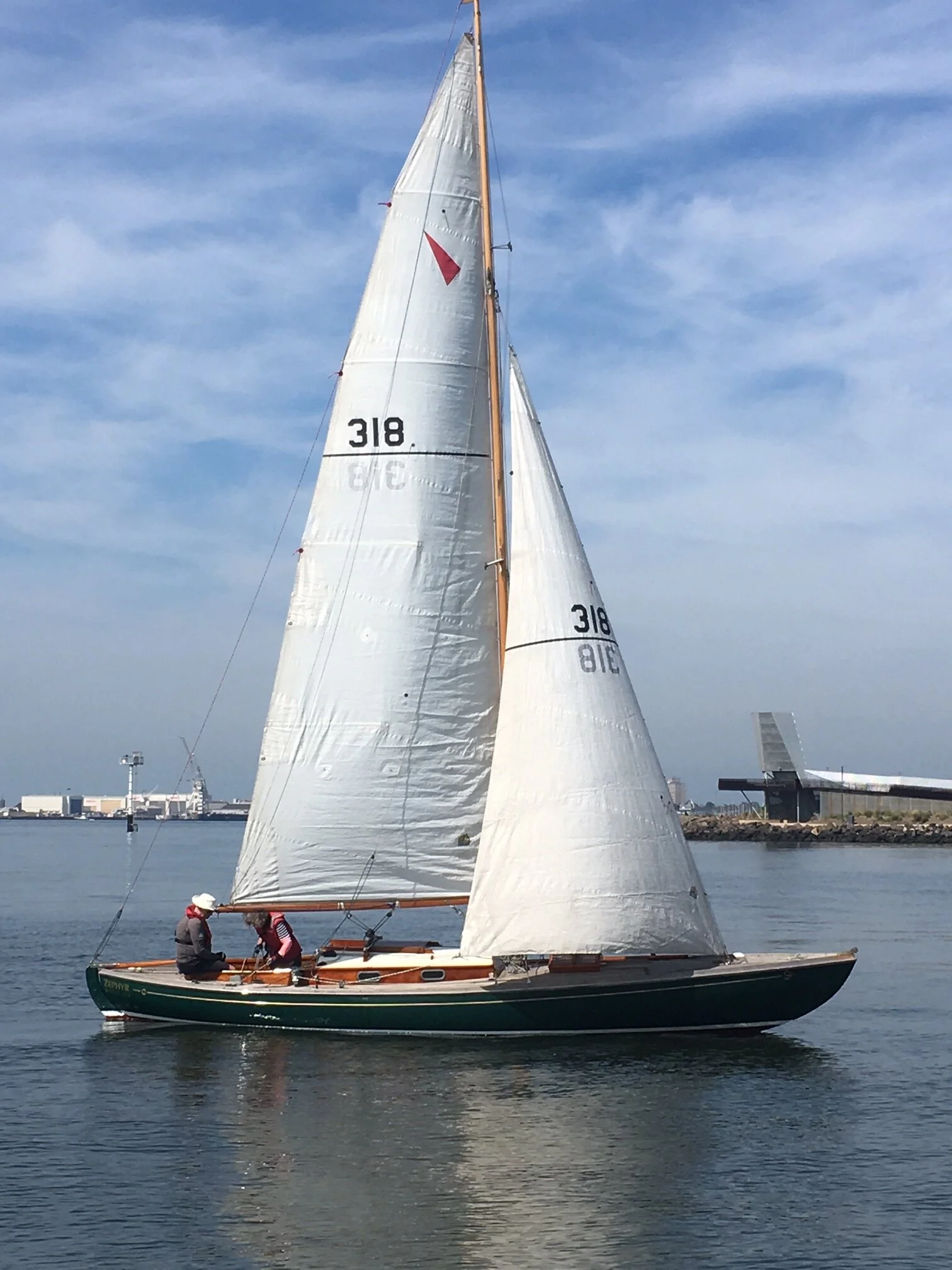 Zephyr Pre start Race 1.JPG