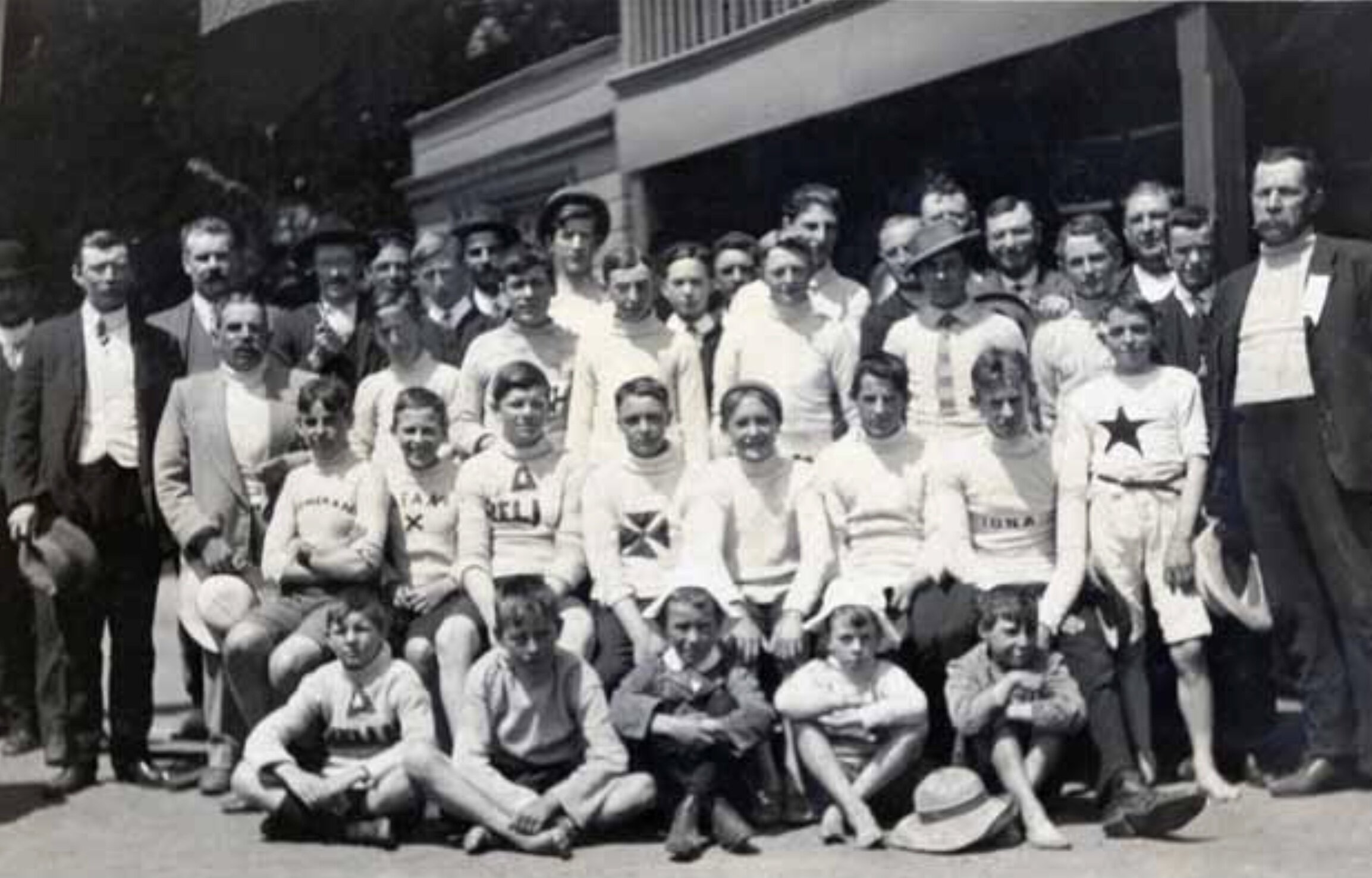 Albert Park Boys' Dinghy Club 1911