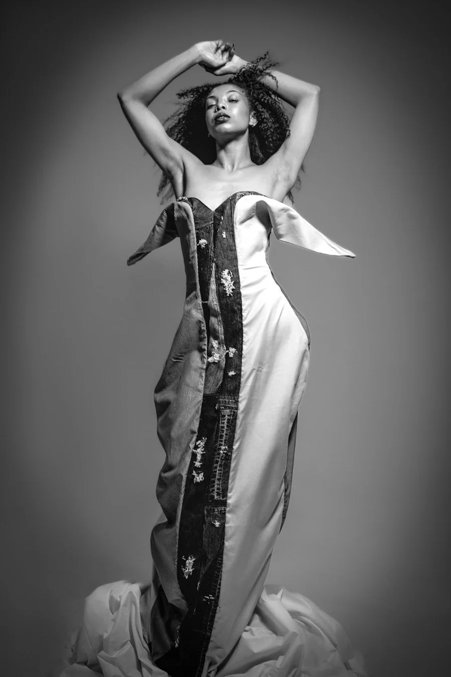 Breonn Lyons Modeling