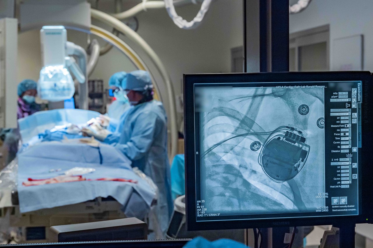 WESTWOOD, CA -- A cardiology team installs an Implantable Cardioverter Defibrillator (ICD) in a patient at Ronald Reagan UCLA Medical Center. (Joshua Sudock)