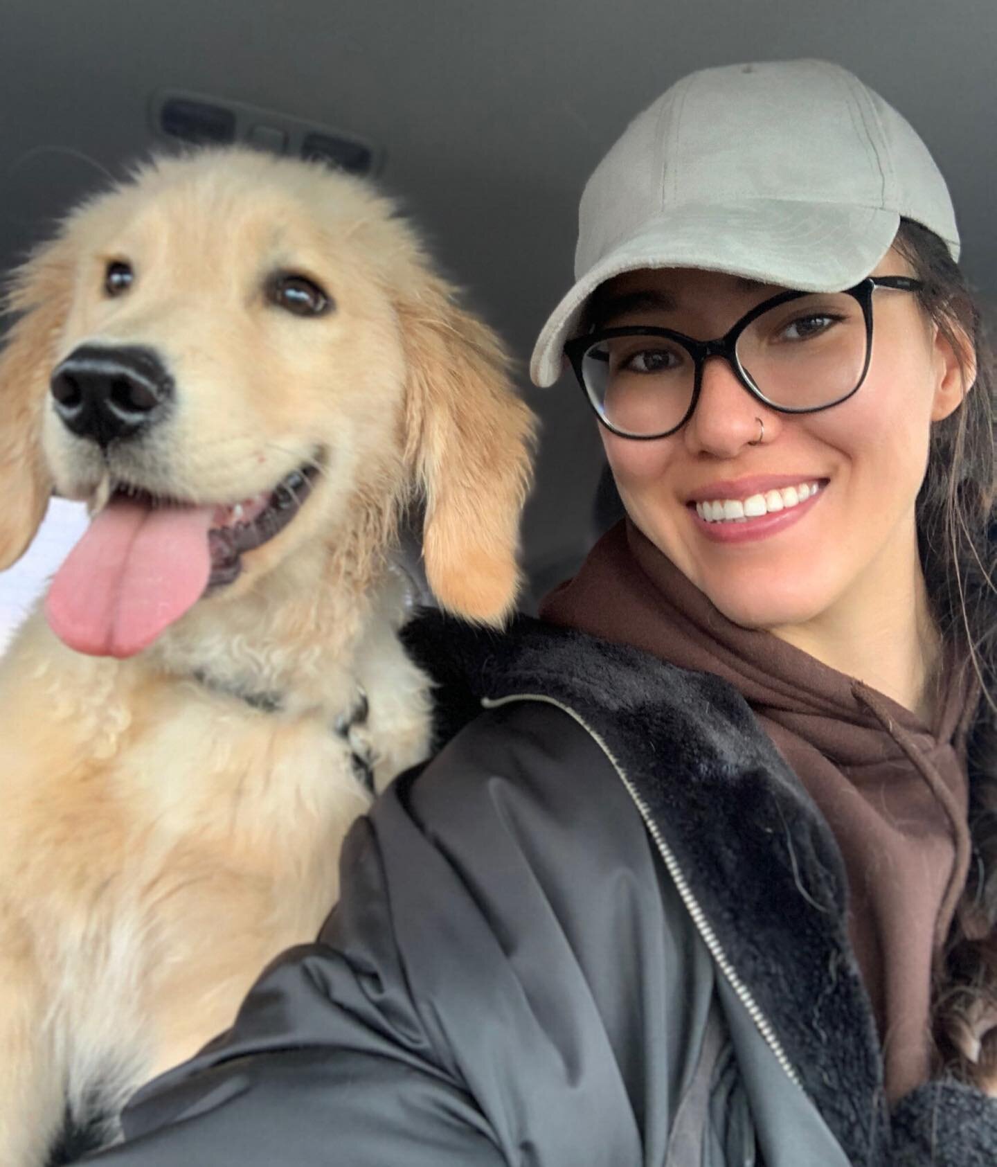 Mister Taper got a special walkie adventure today!💕

I usually walk him around his neighborhood but today his owners needed me to cut his nails. I wasn&rsquo;t able to enter their home due to personal reasons so I offered to bring him to mine!😉

Ta