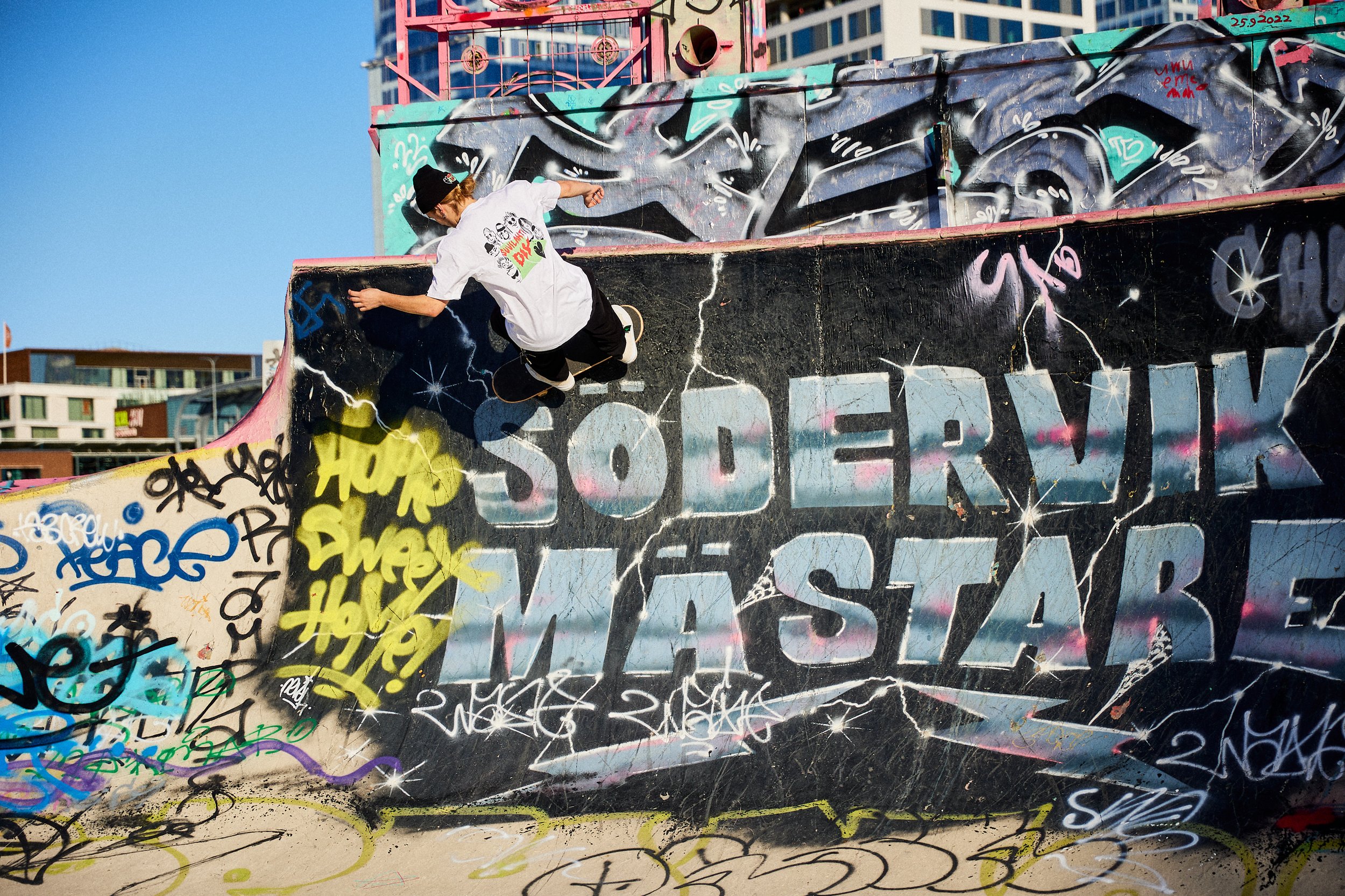 SuvilahtiDIY-x-Emerica-stills-05-photo-KekeLeppala.jpg
