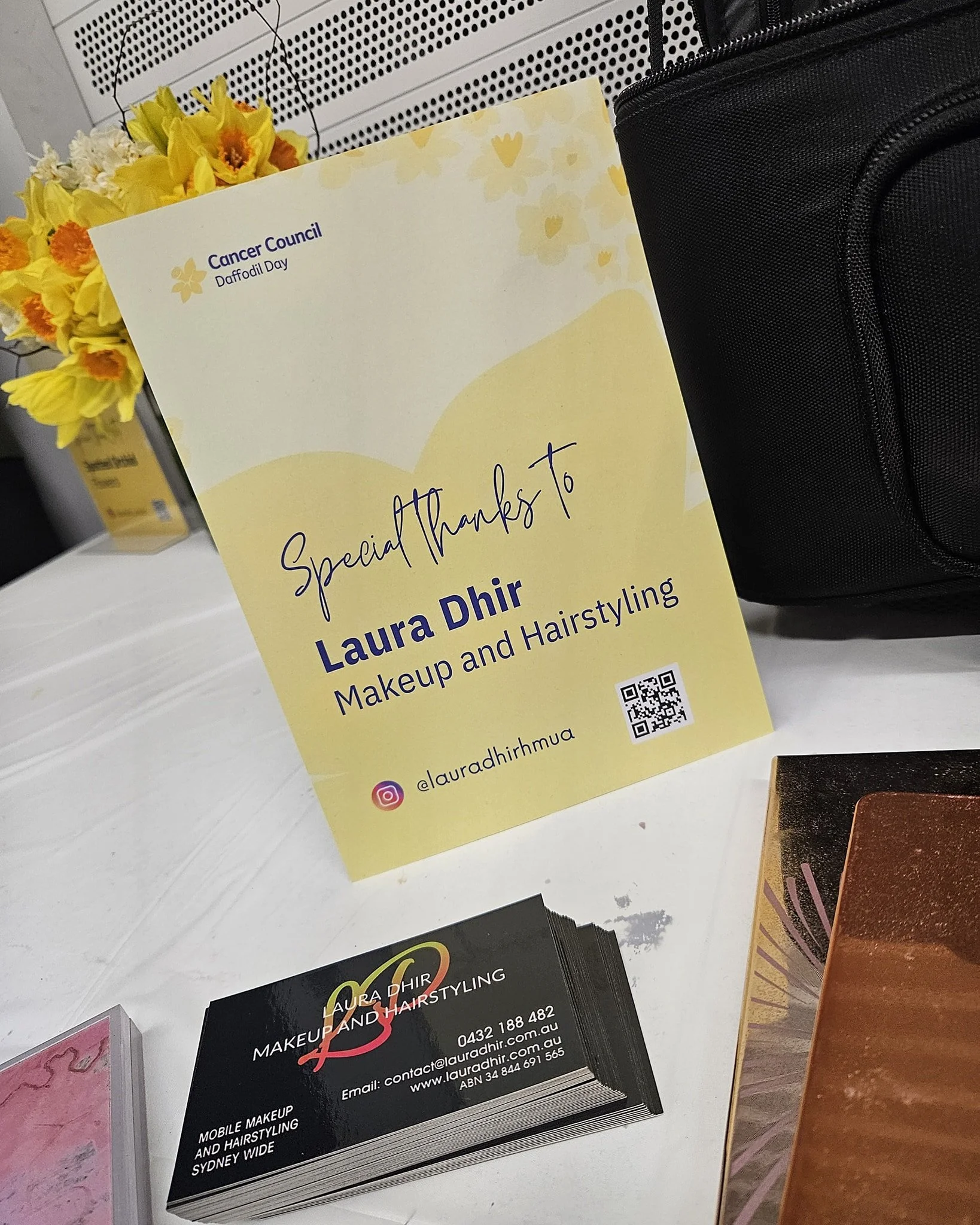 Makeup touch ups for Daffodil Day with the @cancercouncil in Lane Cove!!!

With:
@zoeslatyermakeup_hair 
@juliethairandmakeup