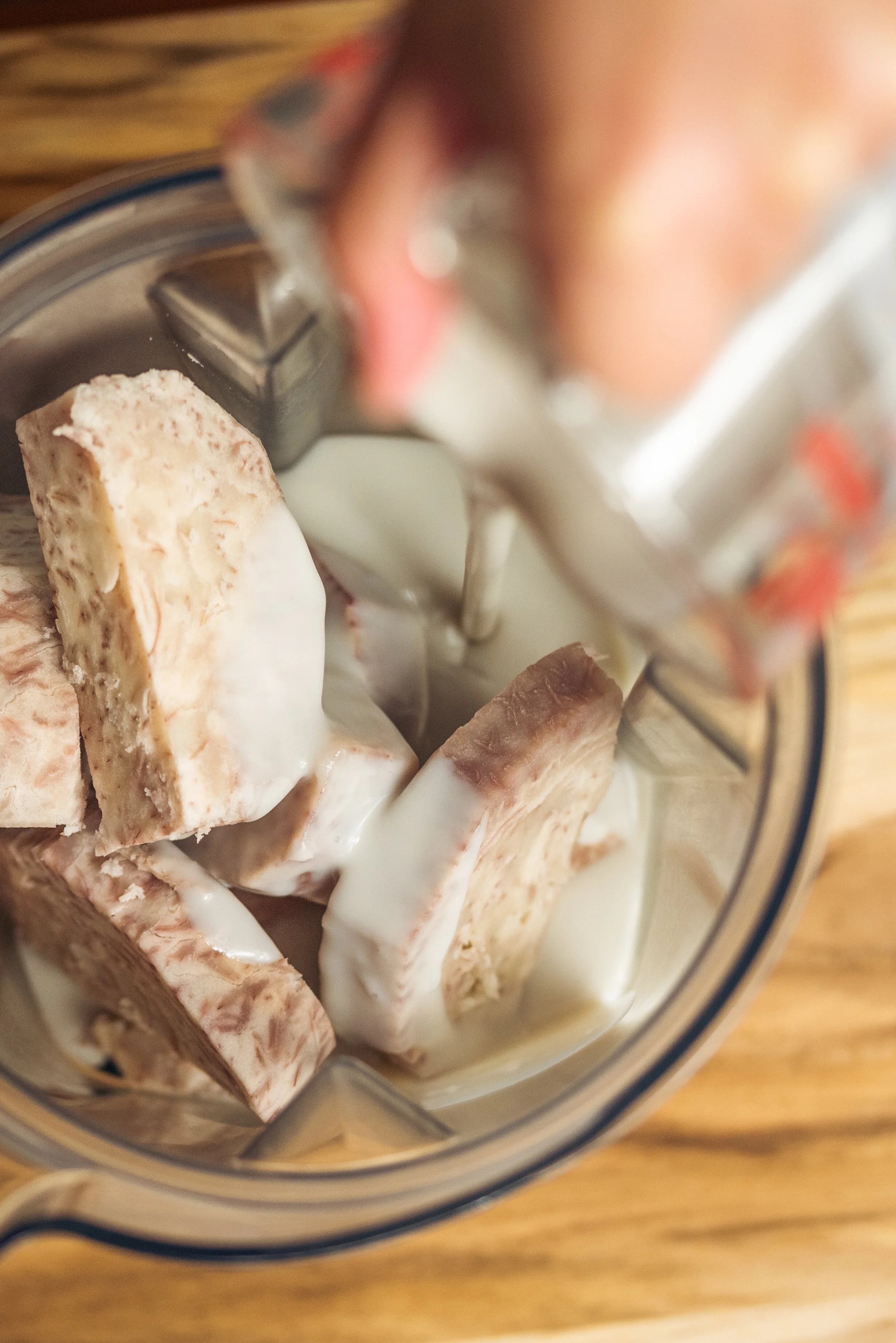 Add it to the hot taro and blend.