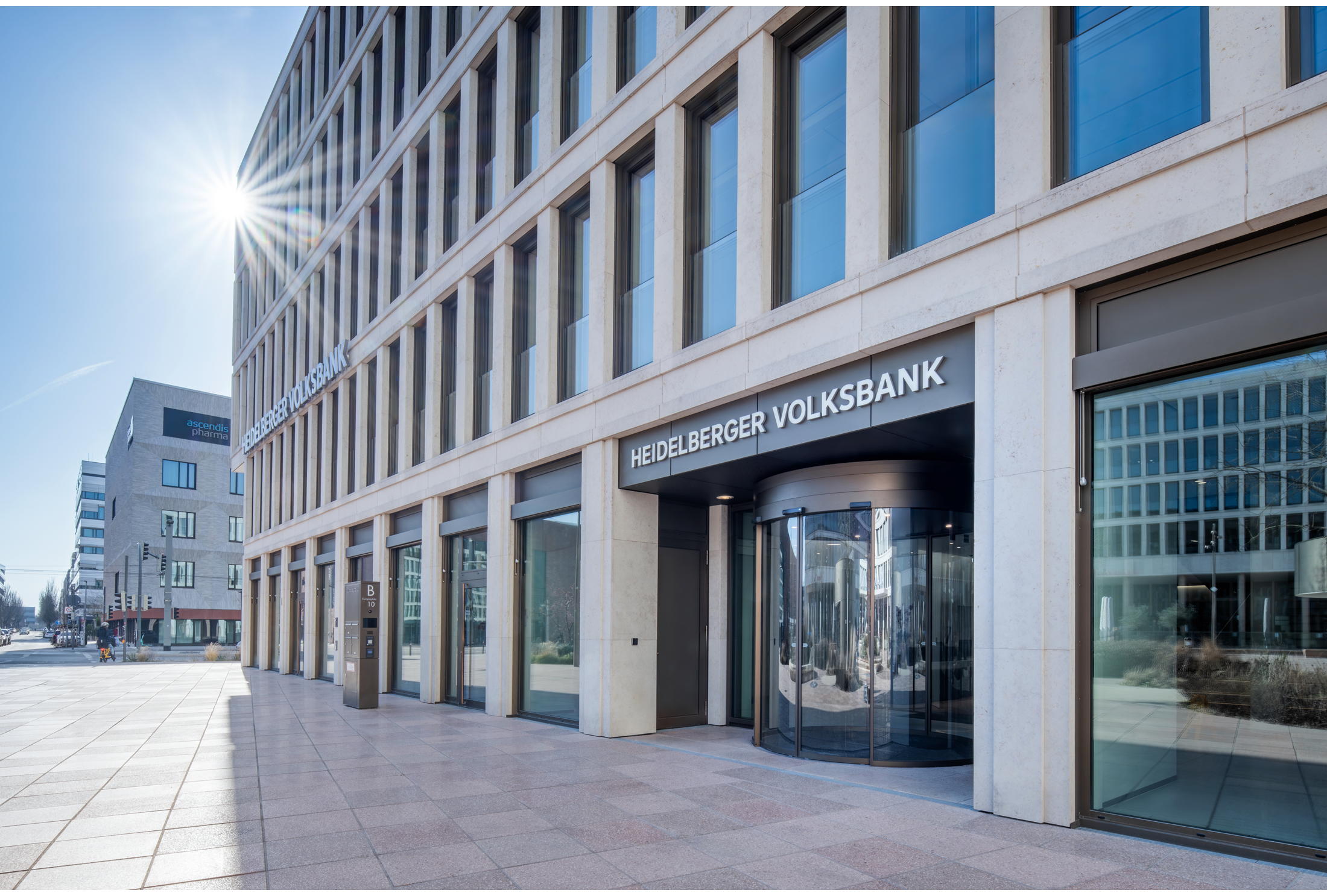 außenaufnahme_volksbank_europaplatz.png
