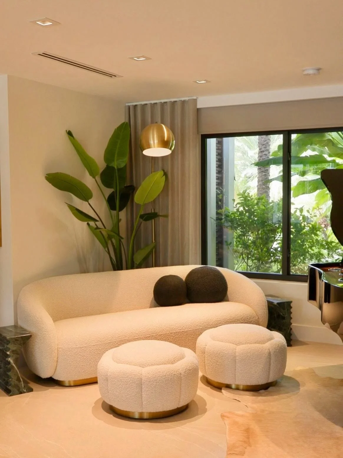 The KB Project feels like a collage of memories and fresh beginnings all at once ✨

Modern lines, playful colors, joyful shapes&hellip; everything came together in a way that feels alive and deeply personal.