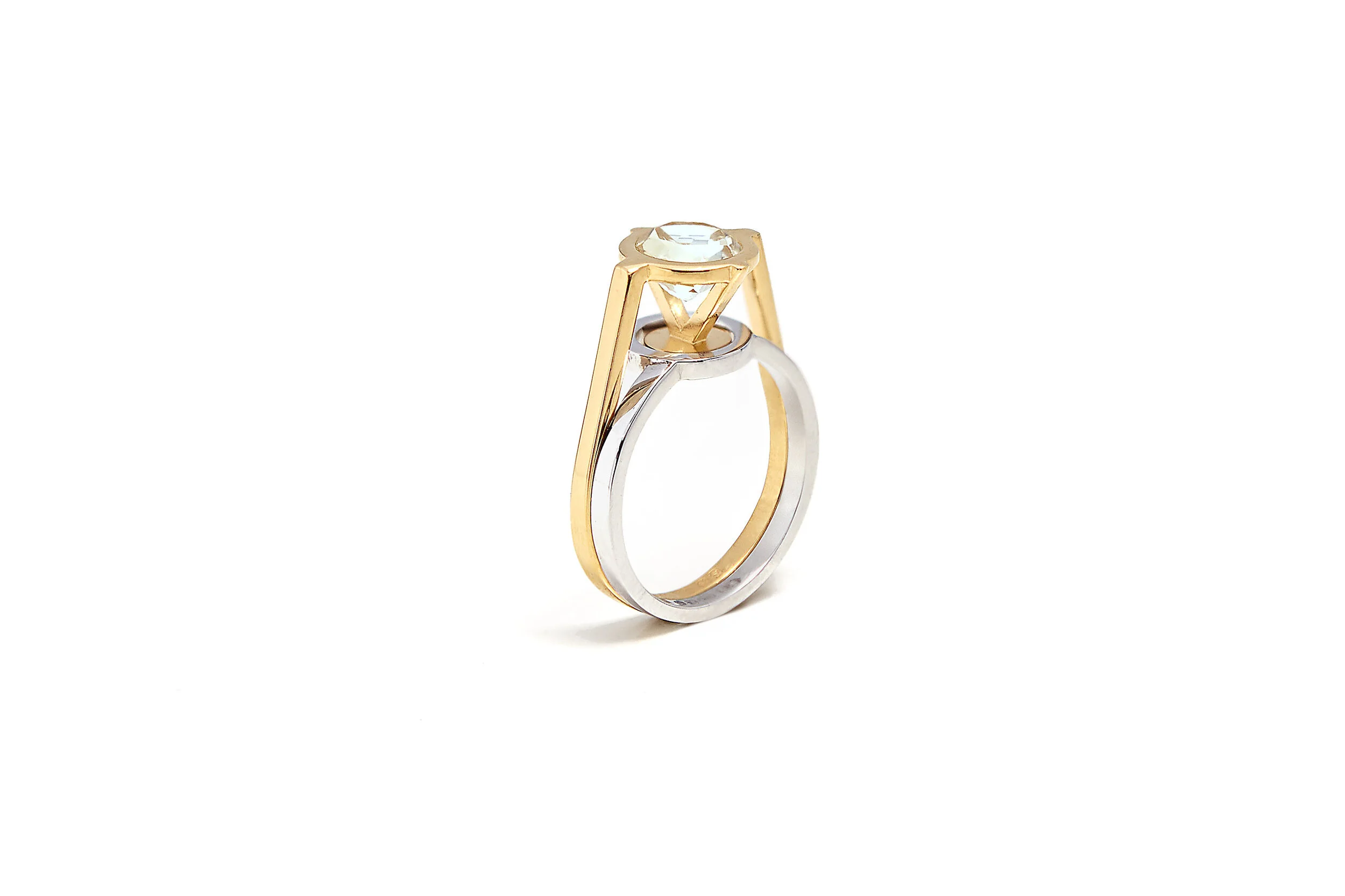 ONE Collection interlinking rings