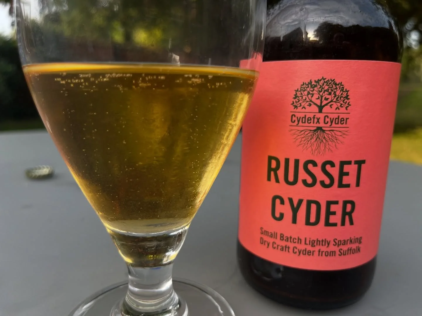 Perfect evening for a chilled cyder. We&rsquo;ve waited a long time for this one. Quite an early pressing and fermented out before Christmas, but took an age to condition in bottle. The subtle tannins of the Russet give more complex flavours than our