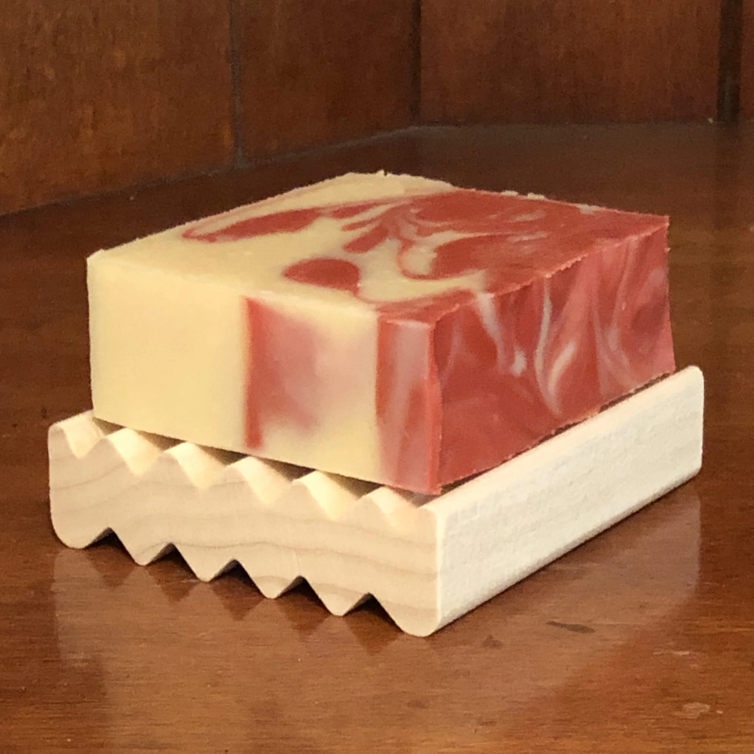 Soap Dish Candy Cane.jpg