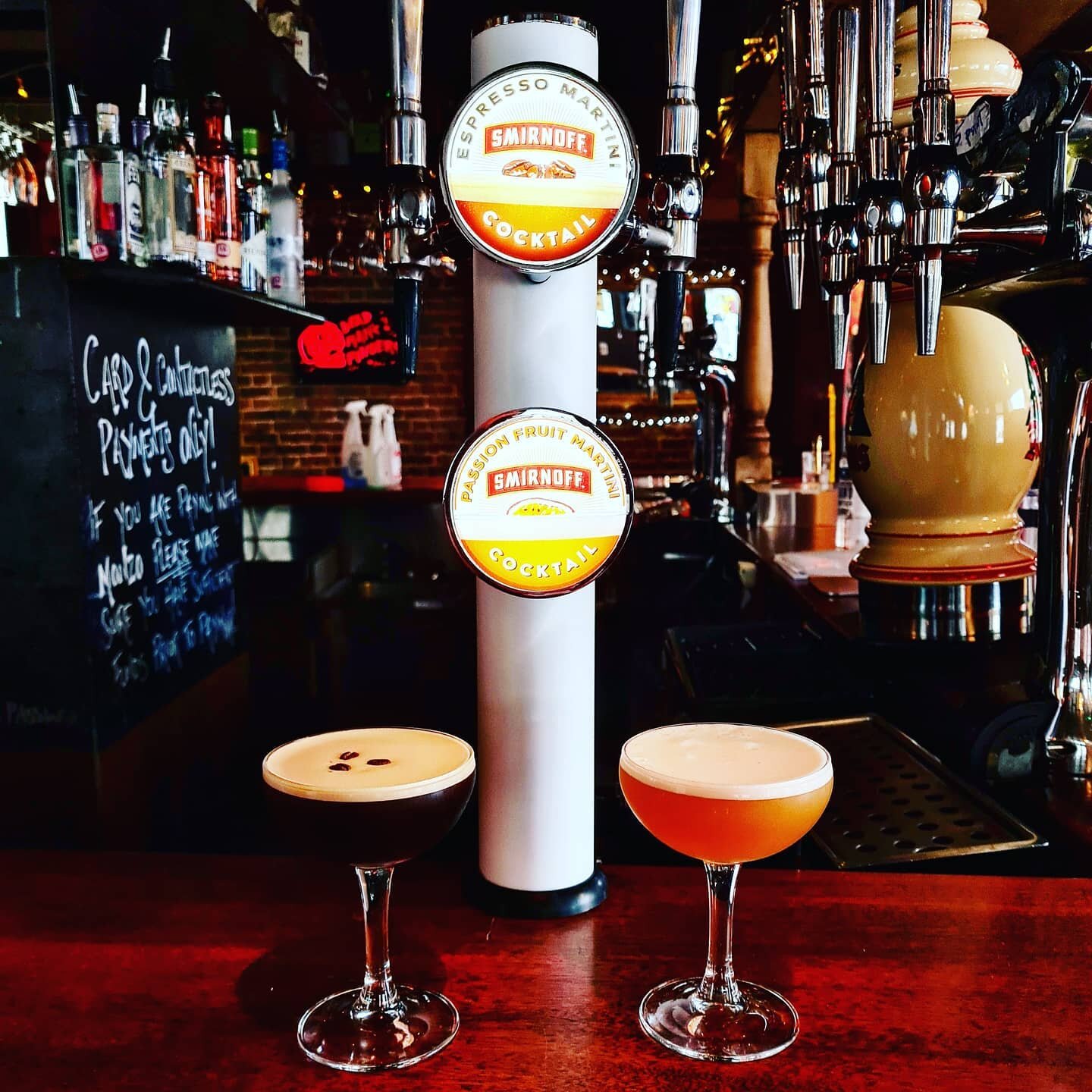 New in @florist_arms - Draught Smirnoff Cocktails
.
Espresso Martini
.
Pornstar Martini
.
12.5% ABV, 125ml
.
ONLY &pound;5
.
#thefloristarms #floristarms #bethnalgreenboozer #eastendboozer #smirnoff #diageo #draughtcocktails #espressomartini #pornsta