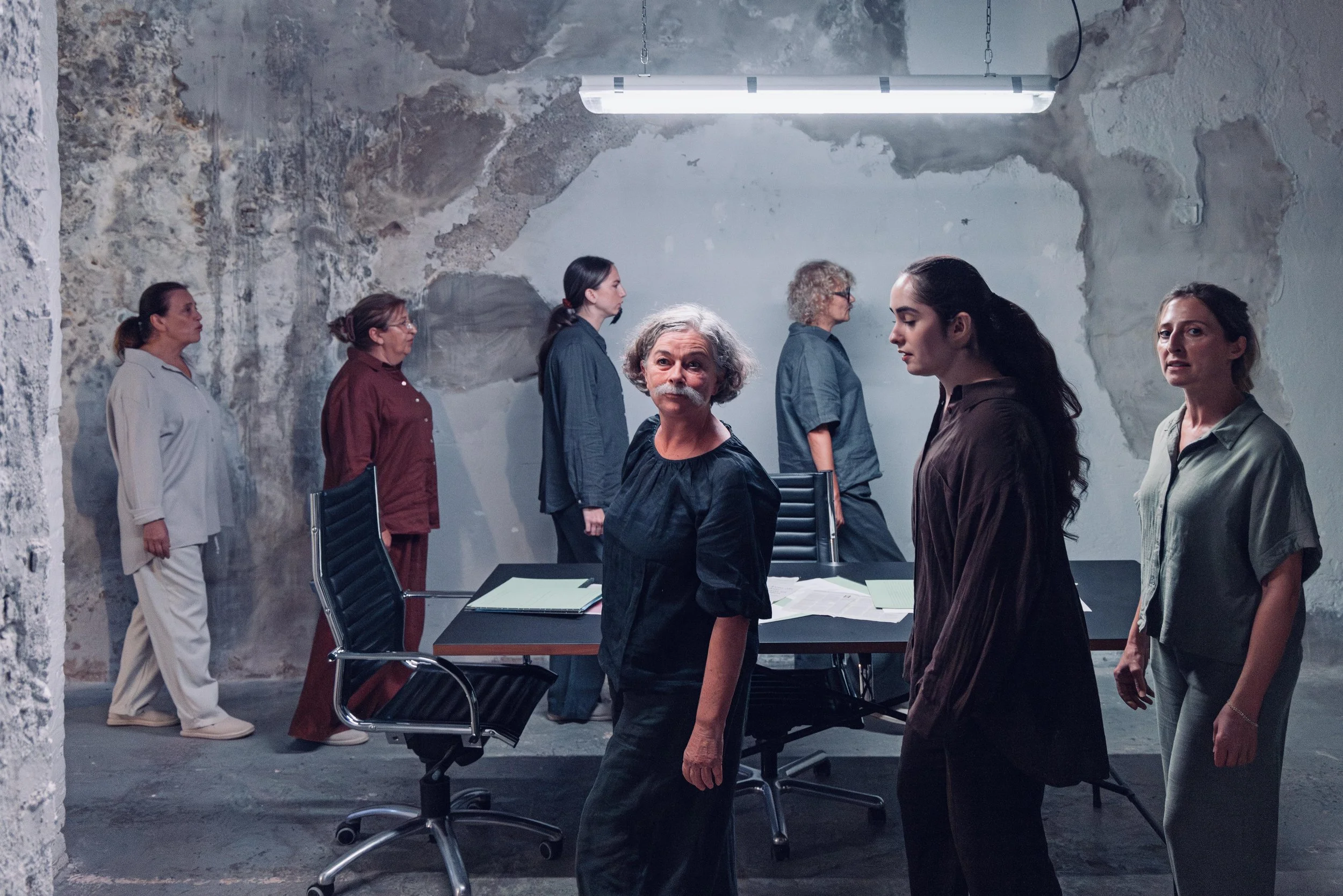 System Lysistrata_Theater SEM_Livio Beyeler_6-min.jpeg