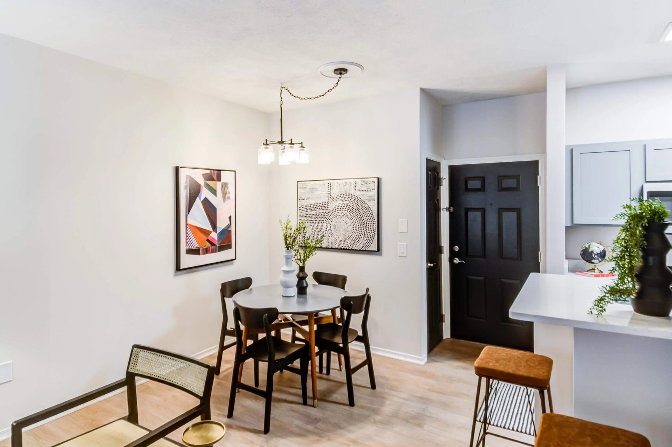 Photo Gallery Pittsburgh Apartments — Bracken House