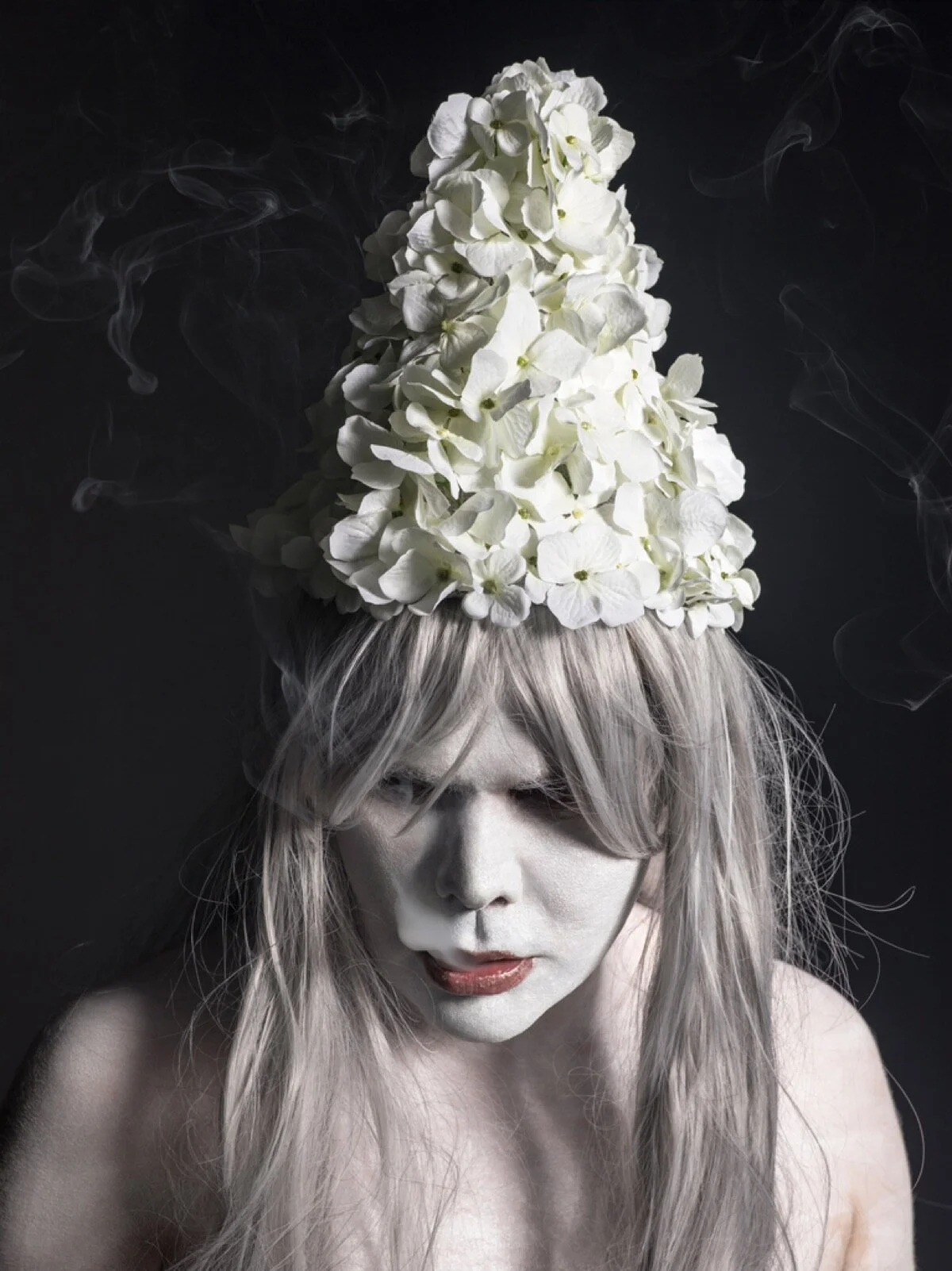 Christian Thompson AO, Trinity II, 2014
c-type print on Fuji Pearl Metallic Paper
100 x 75 cm, edition of 5 + 2AP