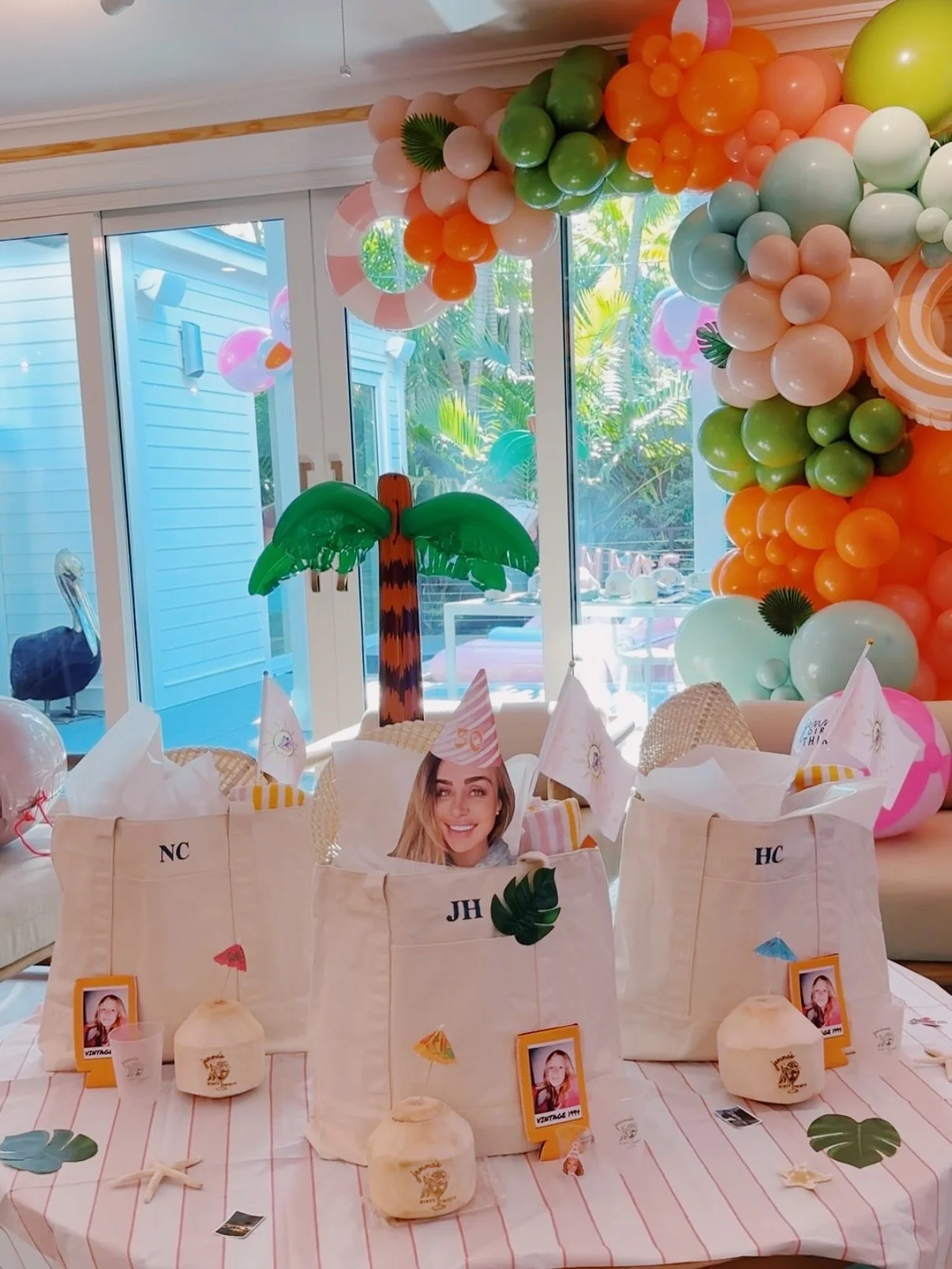 Mentally&hellip; we&rsquo;re still here 🤭💓