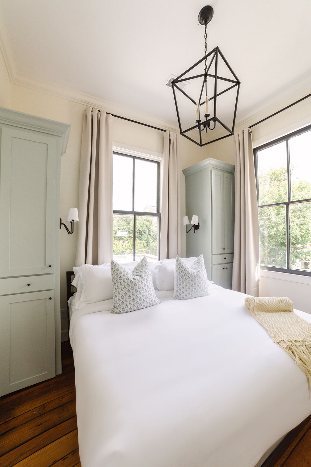 CGH46WithCharlestonBlonde009557.jpg