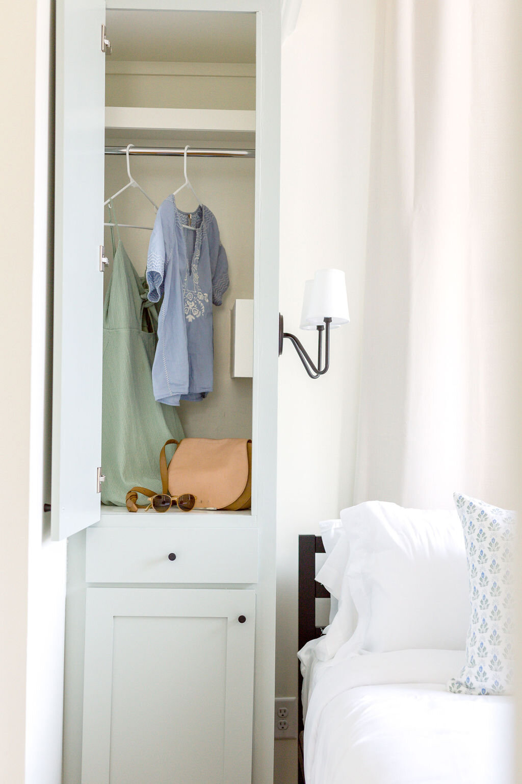 CGH46WithCharlestonBlonde009728.jpg