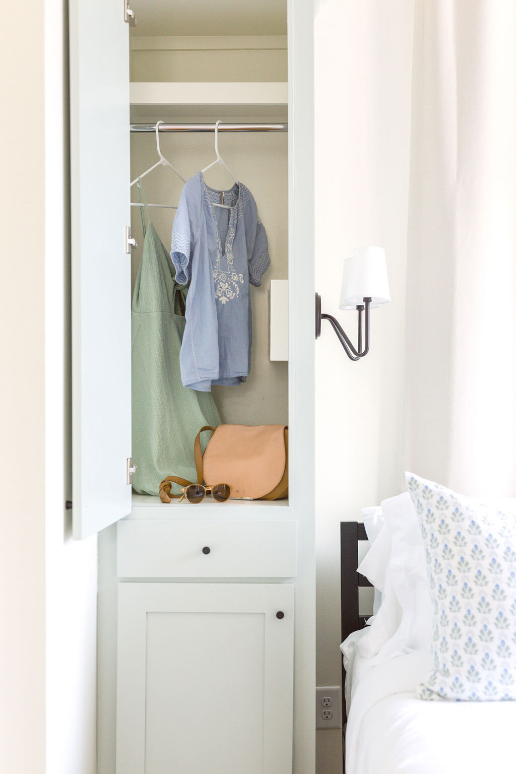 CGH46WithCharlestonBlonde009733.jpg