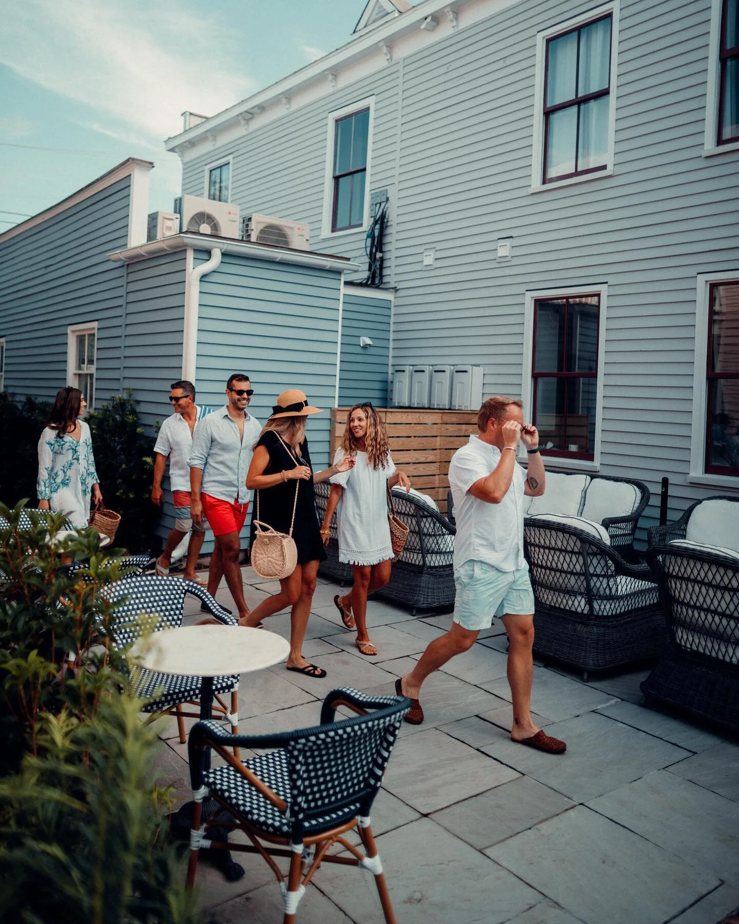 What&rsquo;s up this weekend, Charleston?! We love to hear what people are up to in our favorite city ❤️ #guesthousecharleston #charlestonsc #charlestonvacation