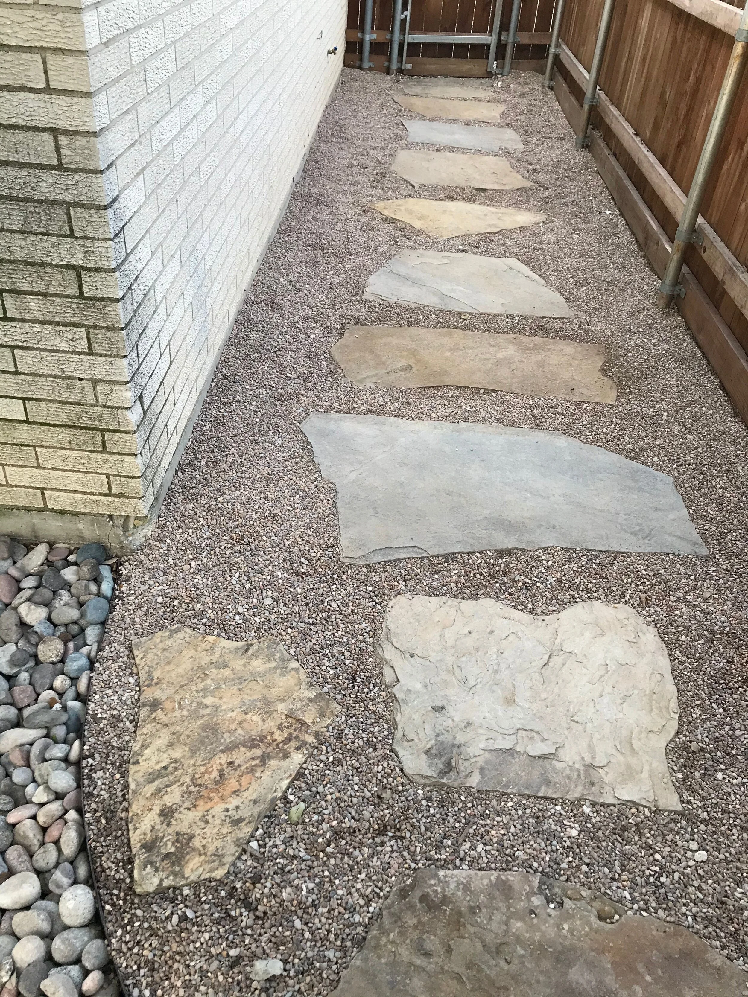 L Shaped Stone Pathway.jpeg