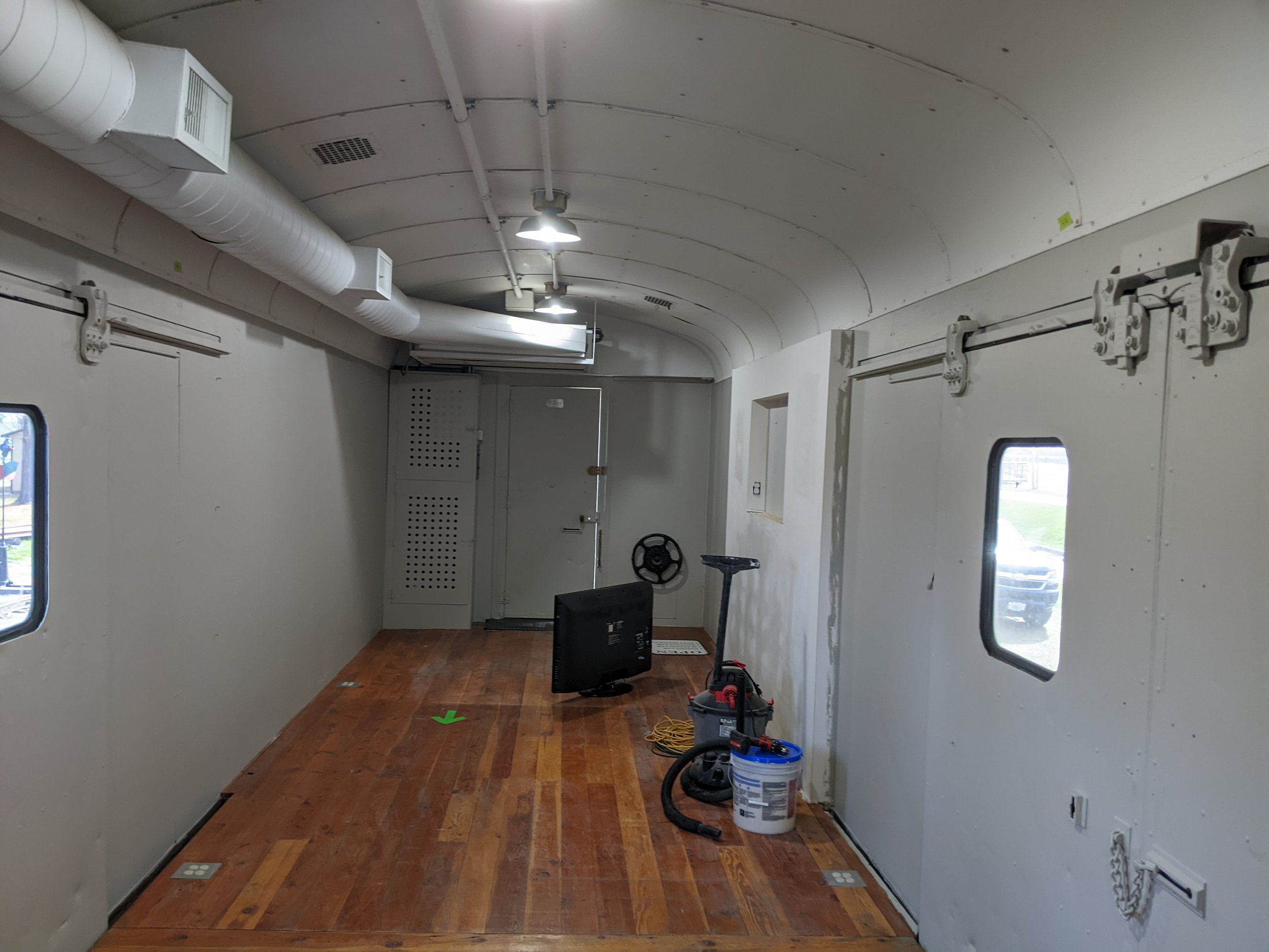  Volunteers began by removing the existing exhibits and display cases. Many of these were over twenty years old.  