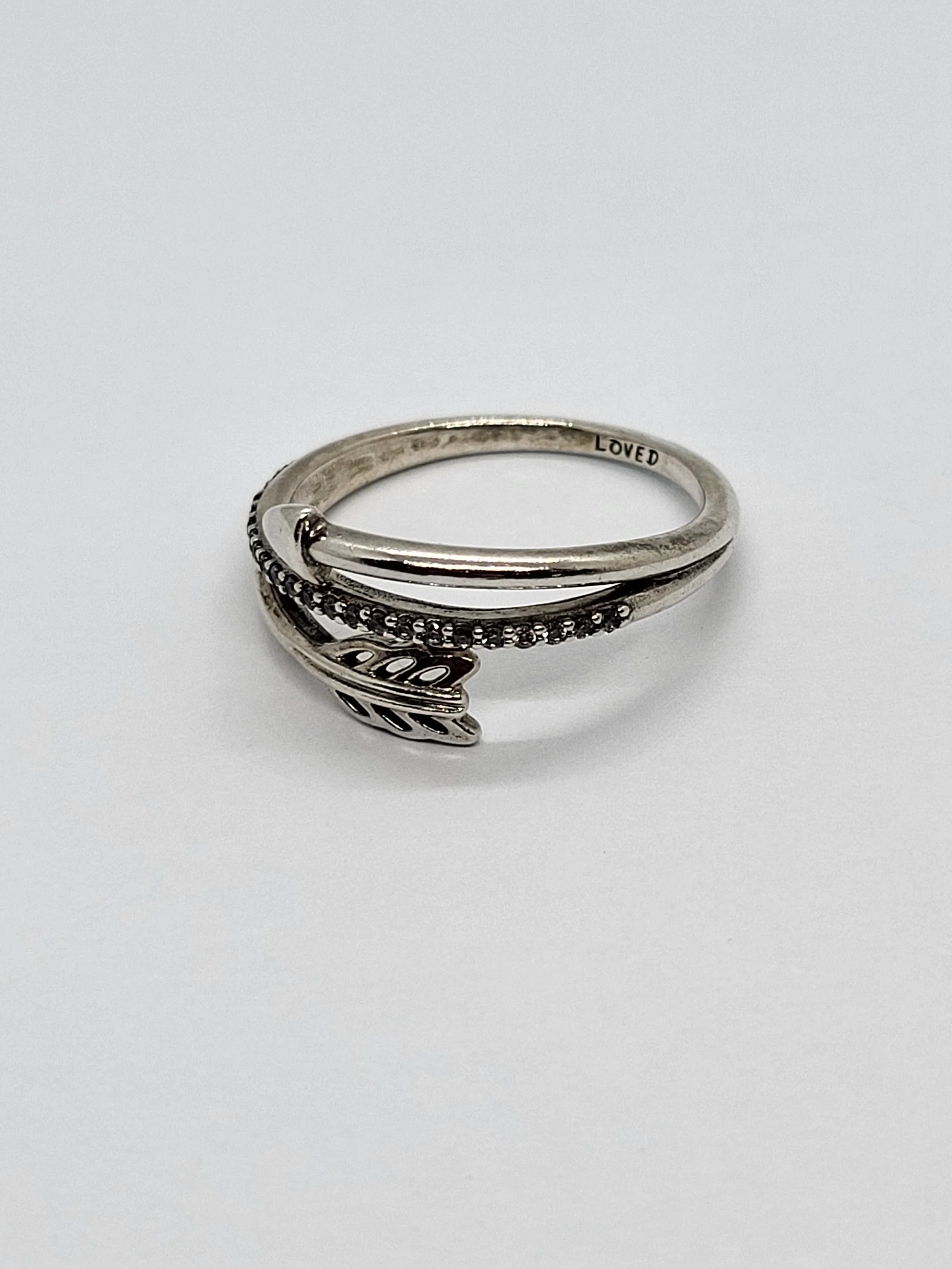 Pandora Arrow Ring