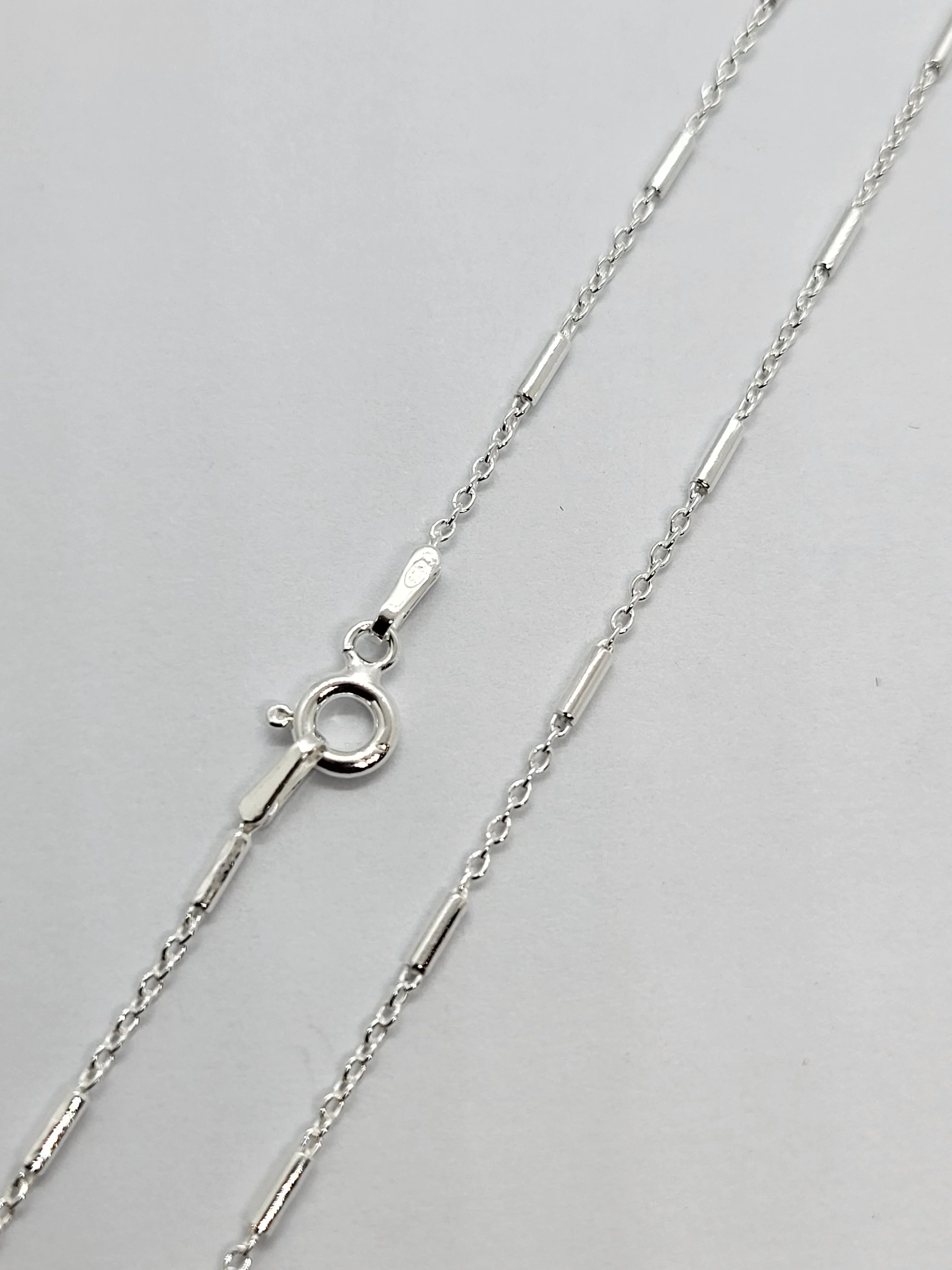 Silver Chain 18"