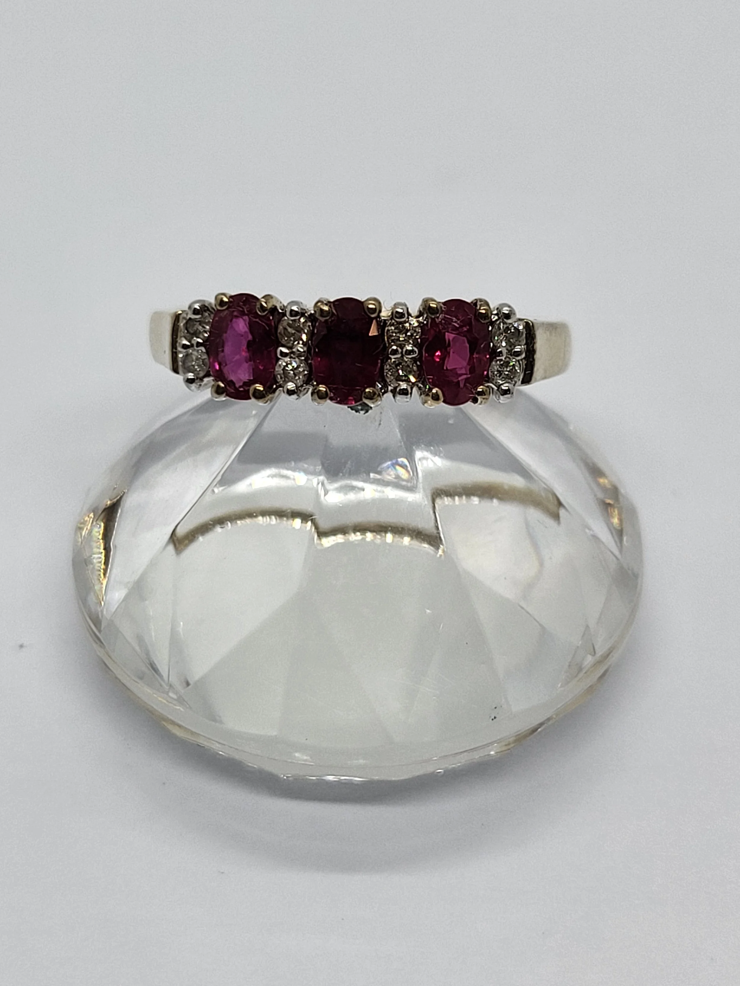 Gold Red Stone & Diamond Ring