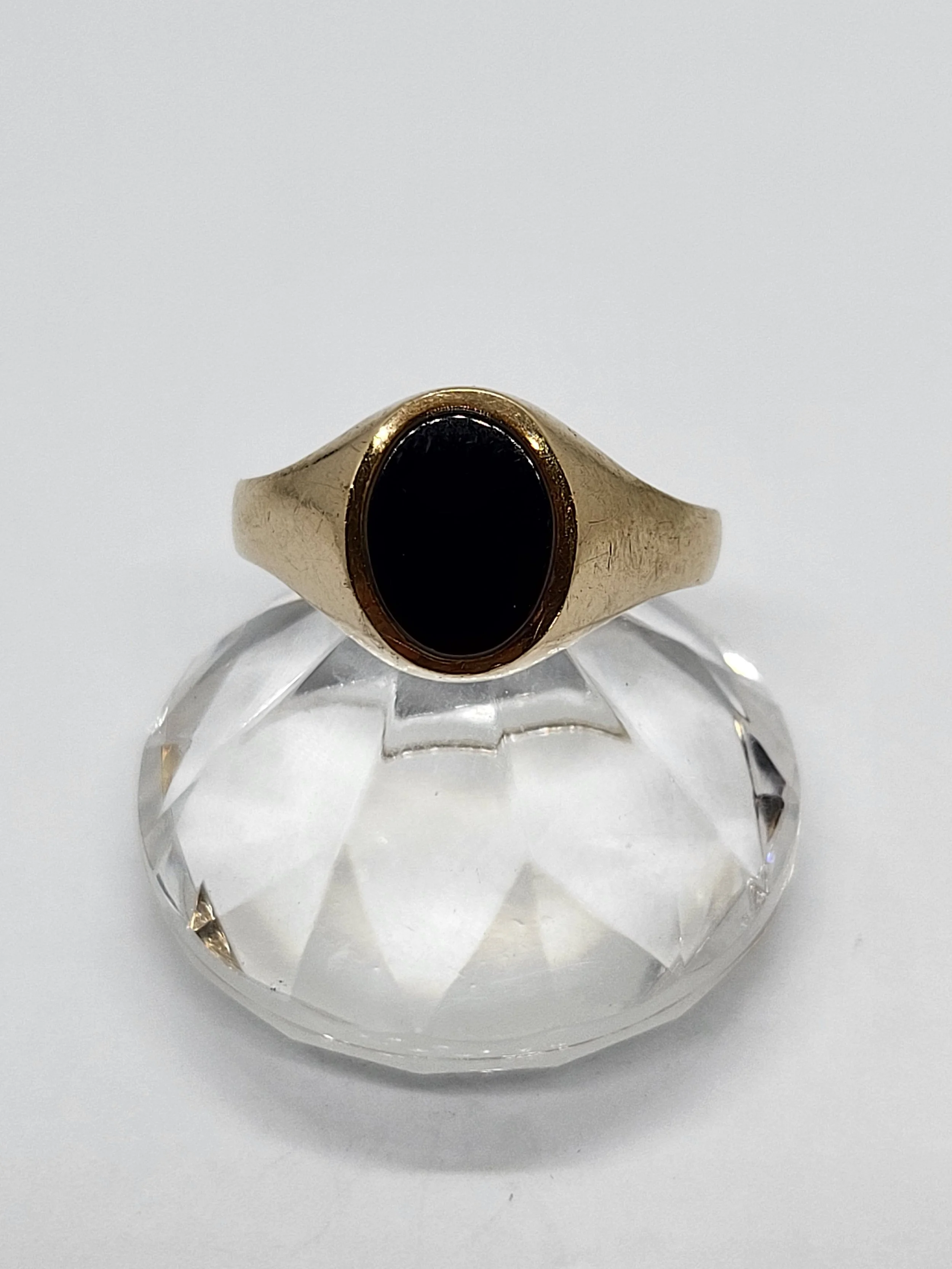 Gold Onyx Signet Ring