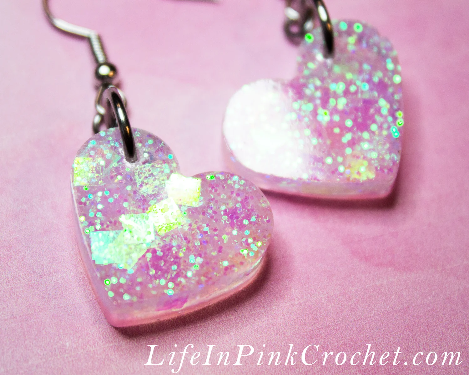 Heart Earrings - Glitter Earrings - Valentine's Day Earrings - White  Earrings - Resin Earrings - Dangle Earrings - Sparkly Earrings — Life In  Pink