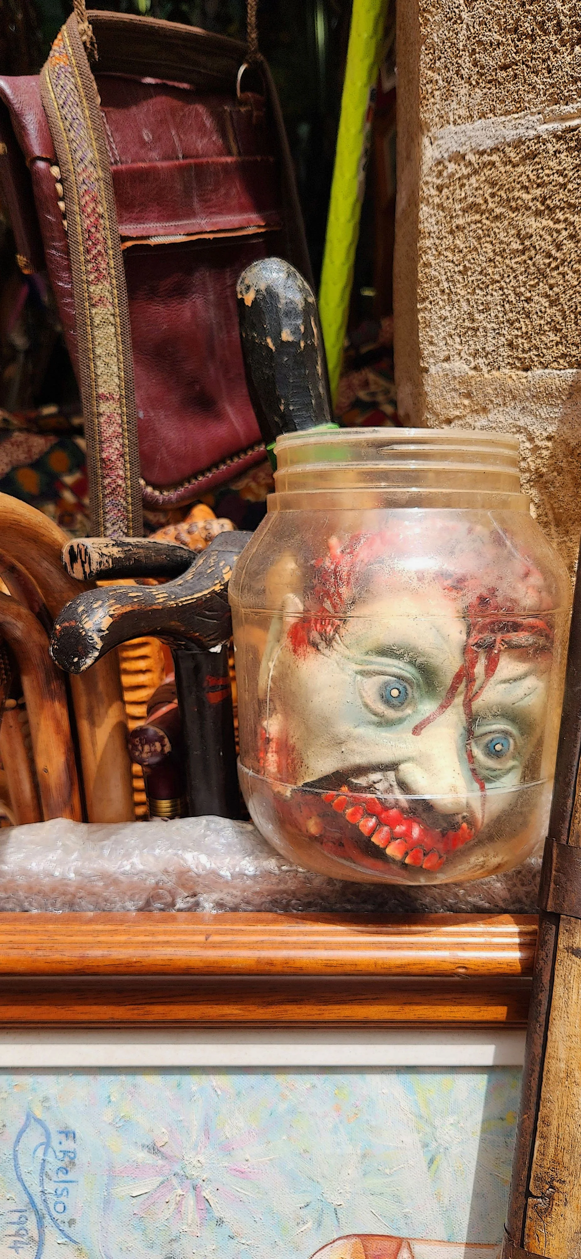 Tourist Bizarre / Tangier Medina
