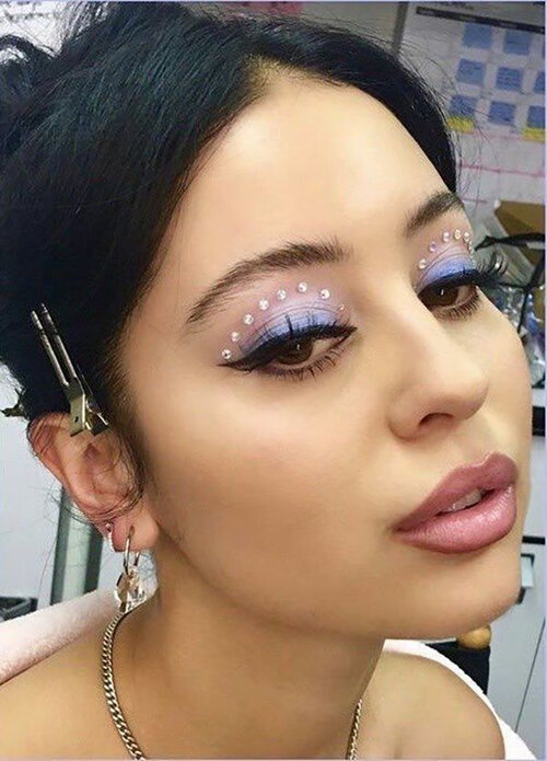 Euphoria-Inspired Makeup Looks Featuring Labs Freckles — IN
