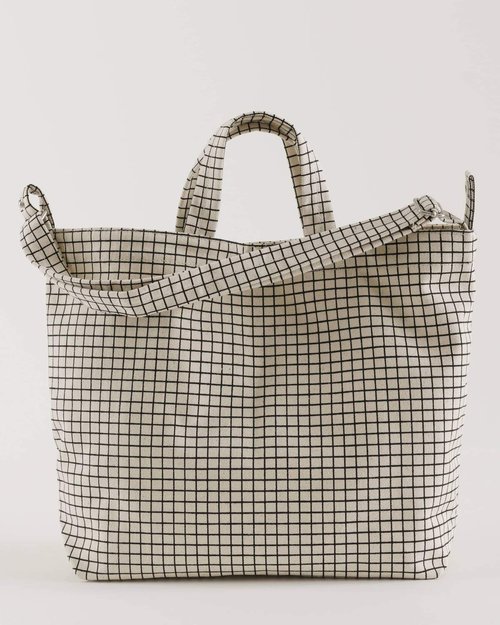 Horizontal Duck Bag $34