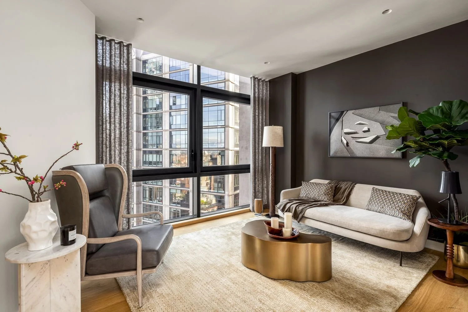city-hall-park-penthouse-lounge-bearricade.jpg