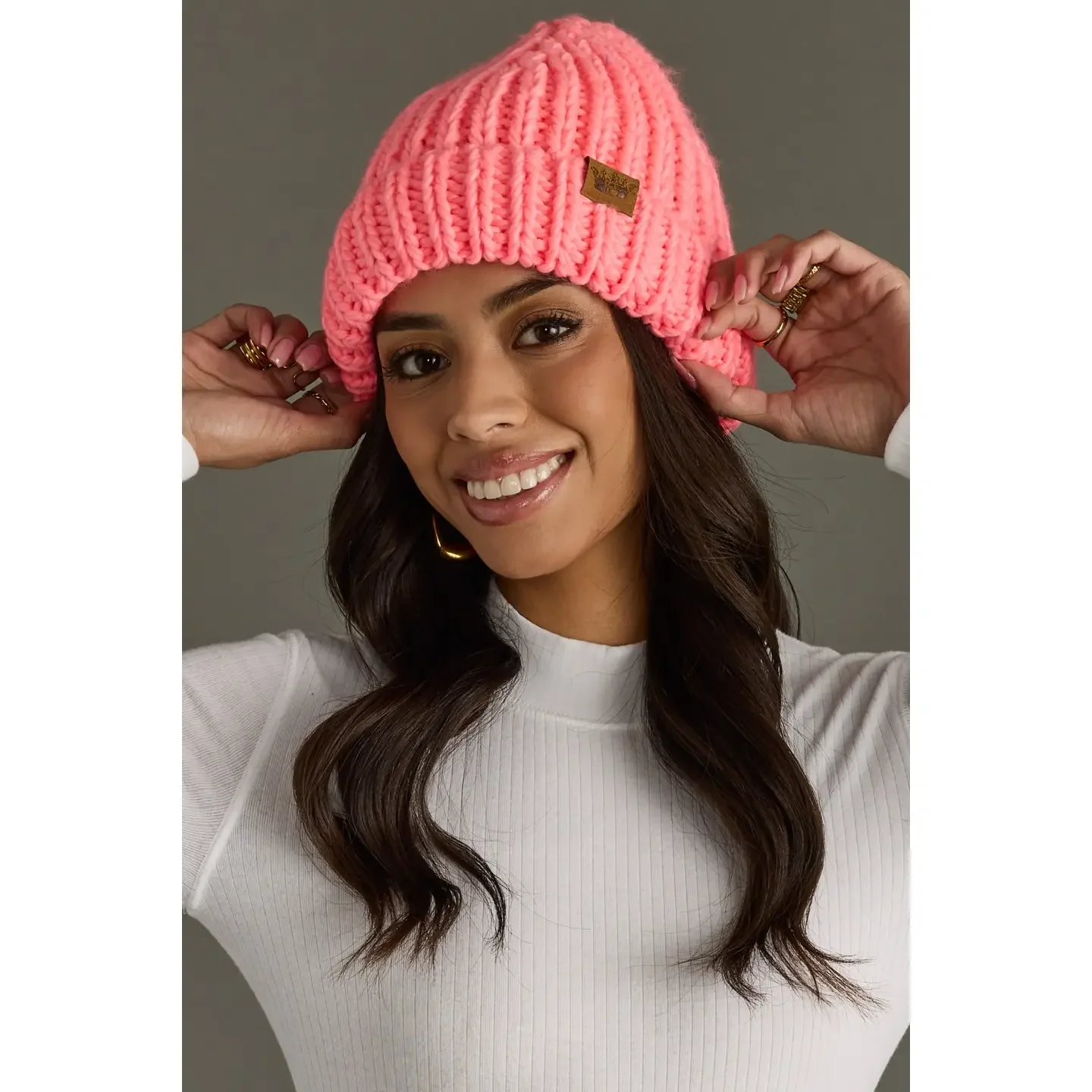 coral hat1.webp