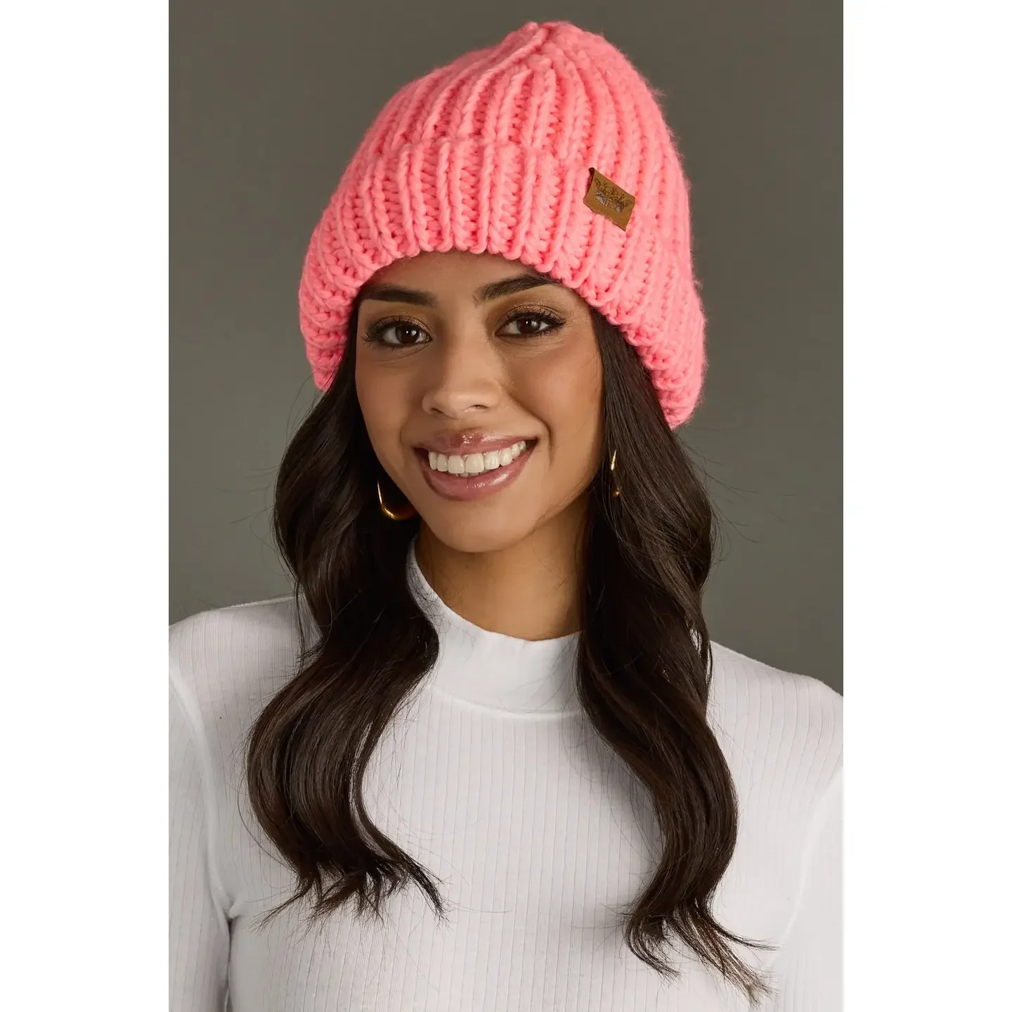 coral hat2.webp