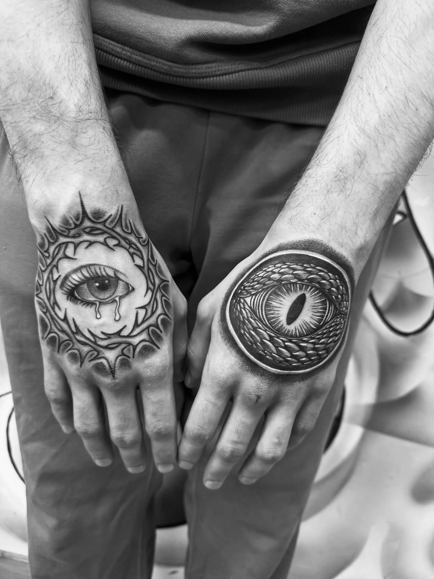 - all the 80's babies will say "good luck getting a job" 😩-

#handtattoo #peoriaillinois