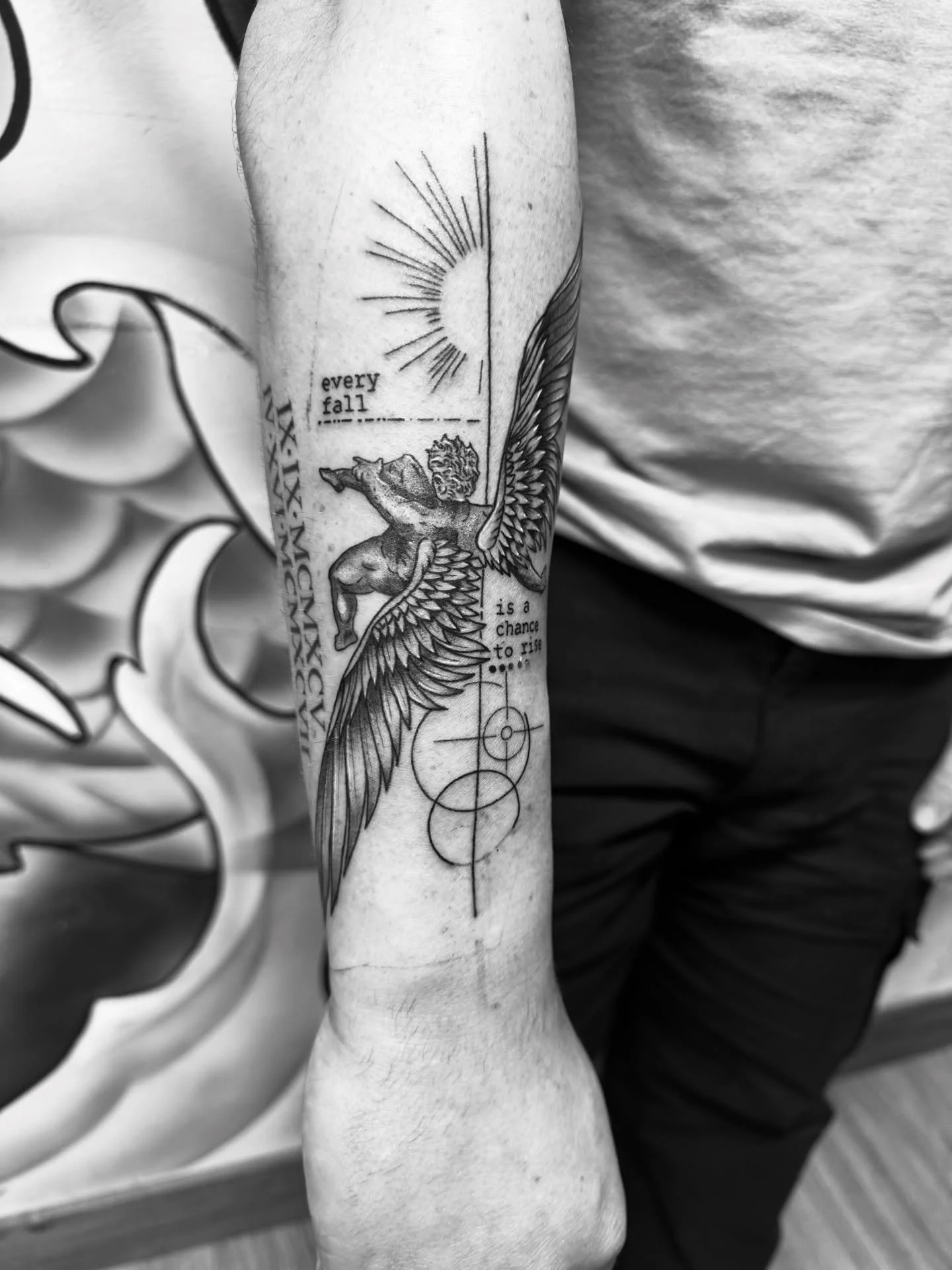 - just got done feeding a 1.5 month old...here's a tattoo at 2:11 am 🥱 -